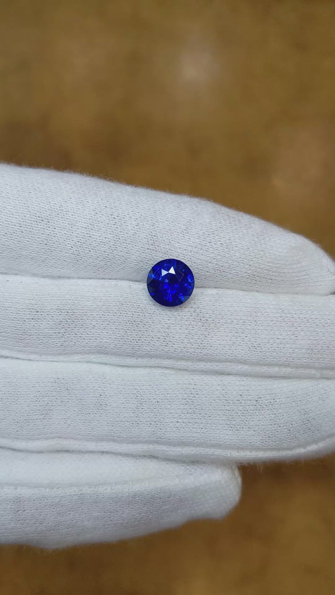 2.68 Ct. Blue Sapphire from Ceylon (Sri Lanka) Size Video