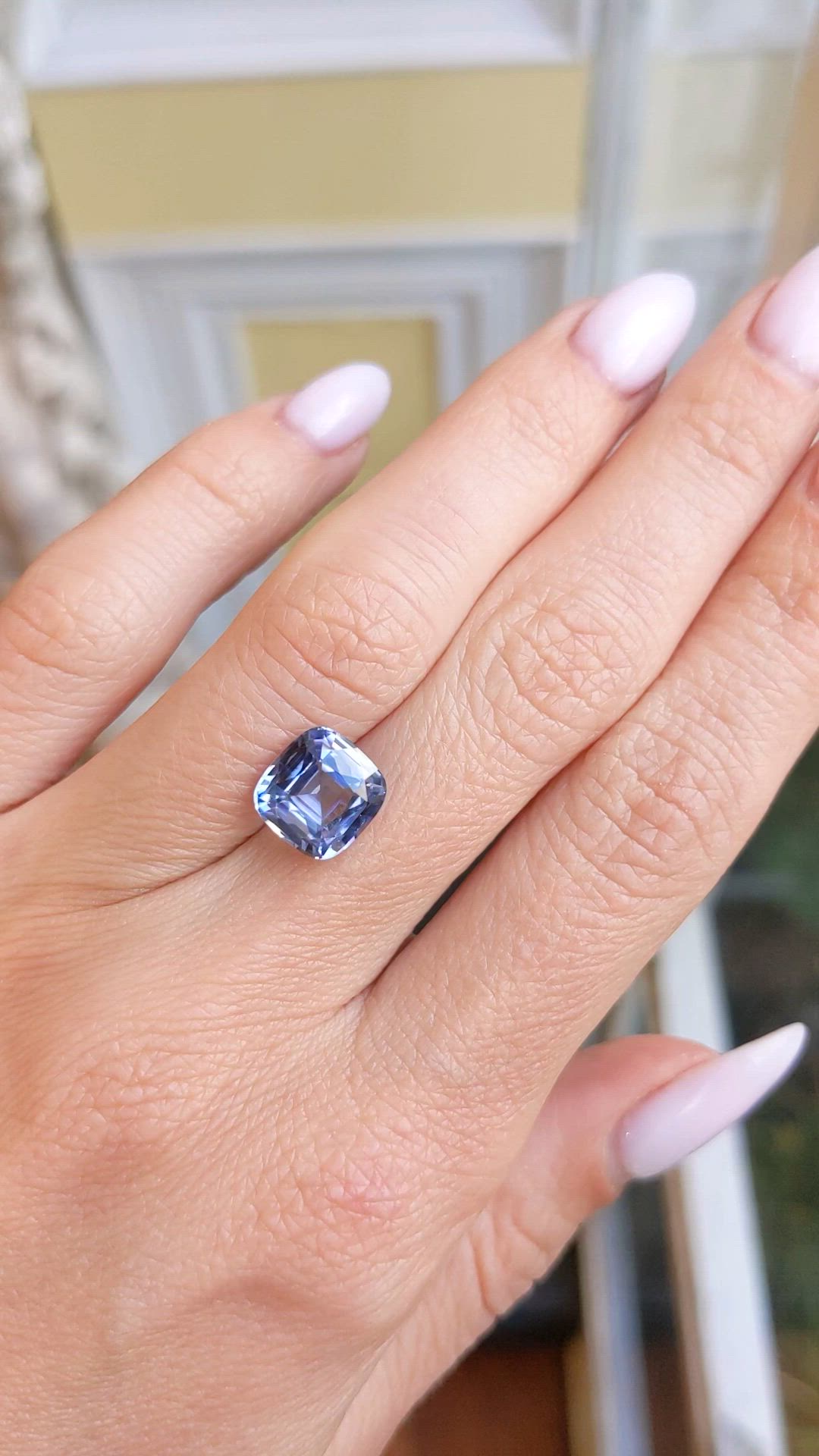 4.03 Ct. Blue Sapphire from Ceylon (Sri Lanka) Size Video