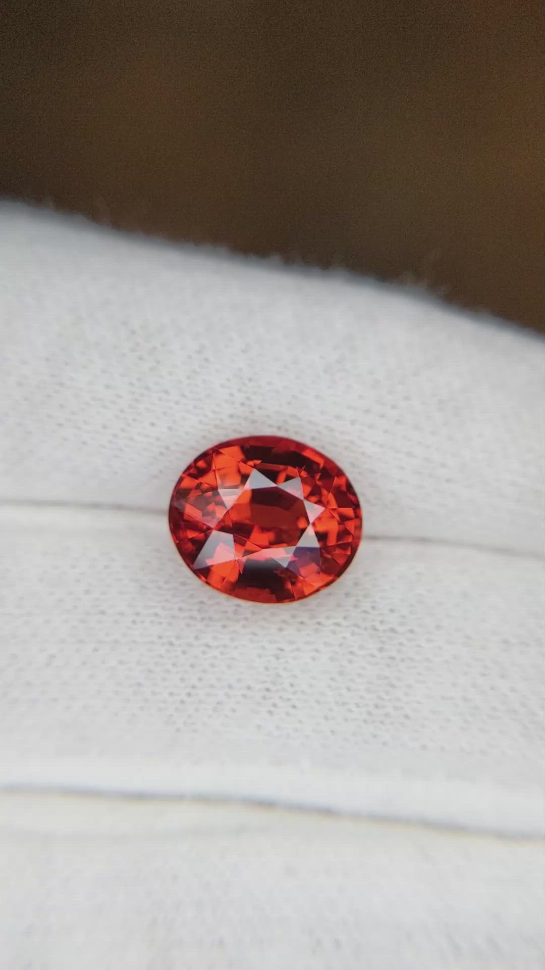 6.01 Ct. Orange Sapphire from Ceylon (Sri Lanka) Size Video