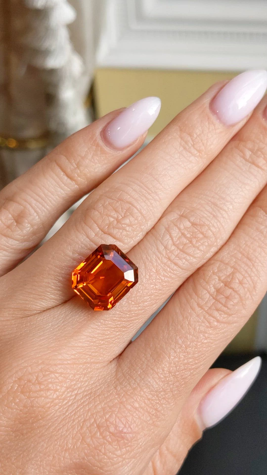 10.60 Ct. Orange Sapphire from Ceylon (Sri Lanka) Size Video