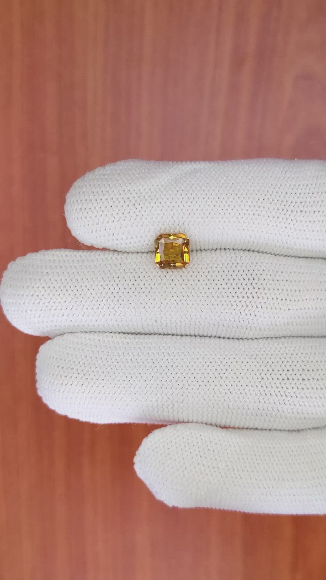 1.60 Ct. Yellowish Orange Sapphire from Ceylon (Sri Lanka) Size Video