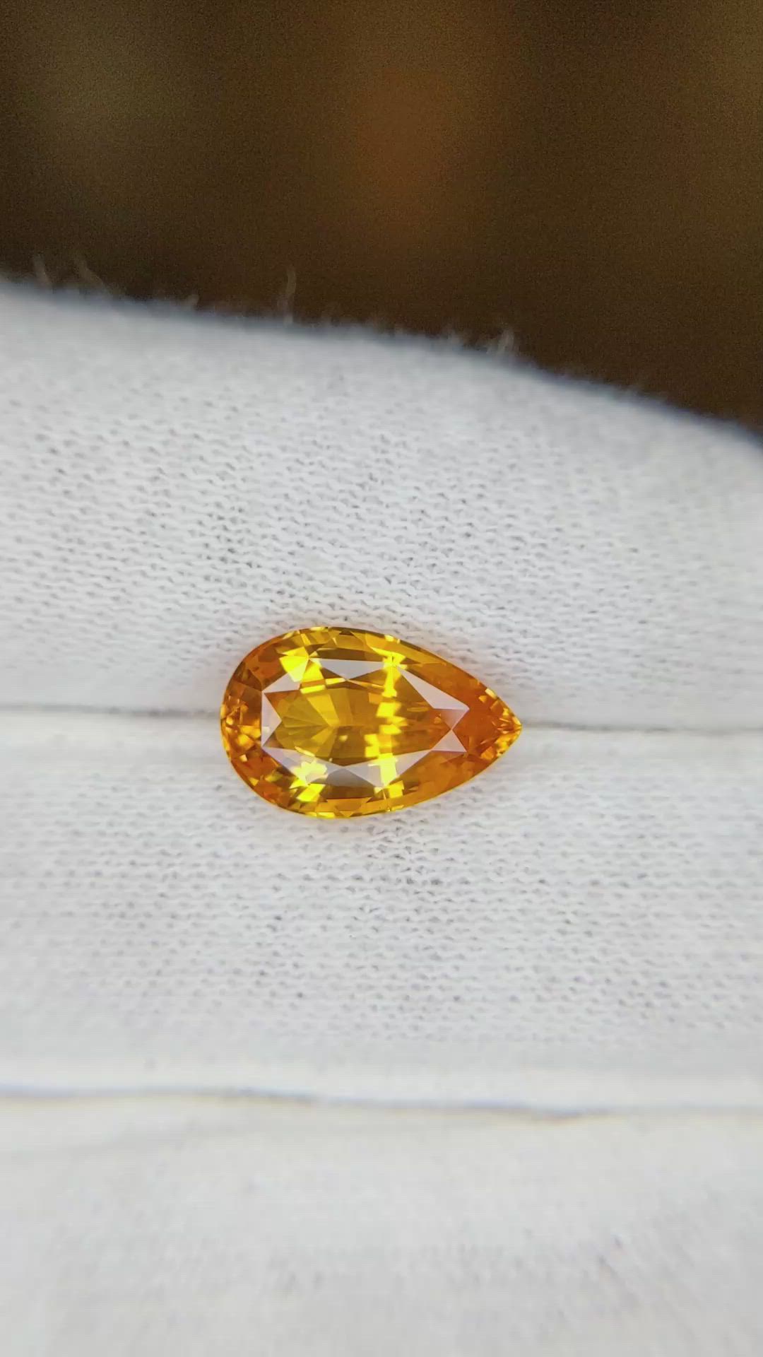 3.66 Ct. Yellow Sapphire from Ceylon (Sri Lanka) Size Video