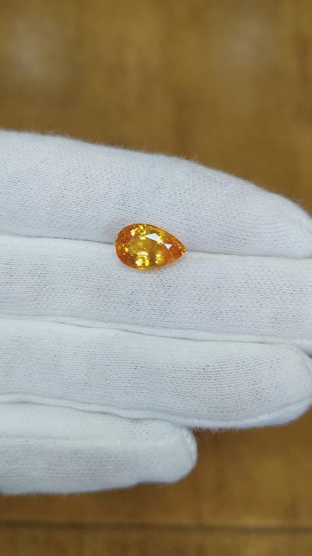 3.66 Ct. Yellow Sapphire from Ceylon (Sri Lanka) Size Video