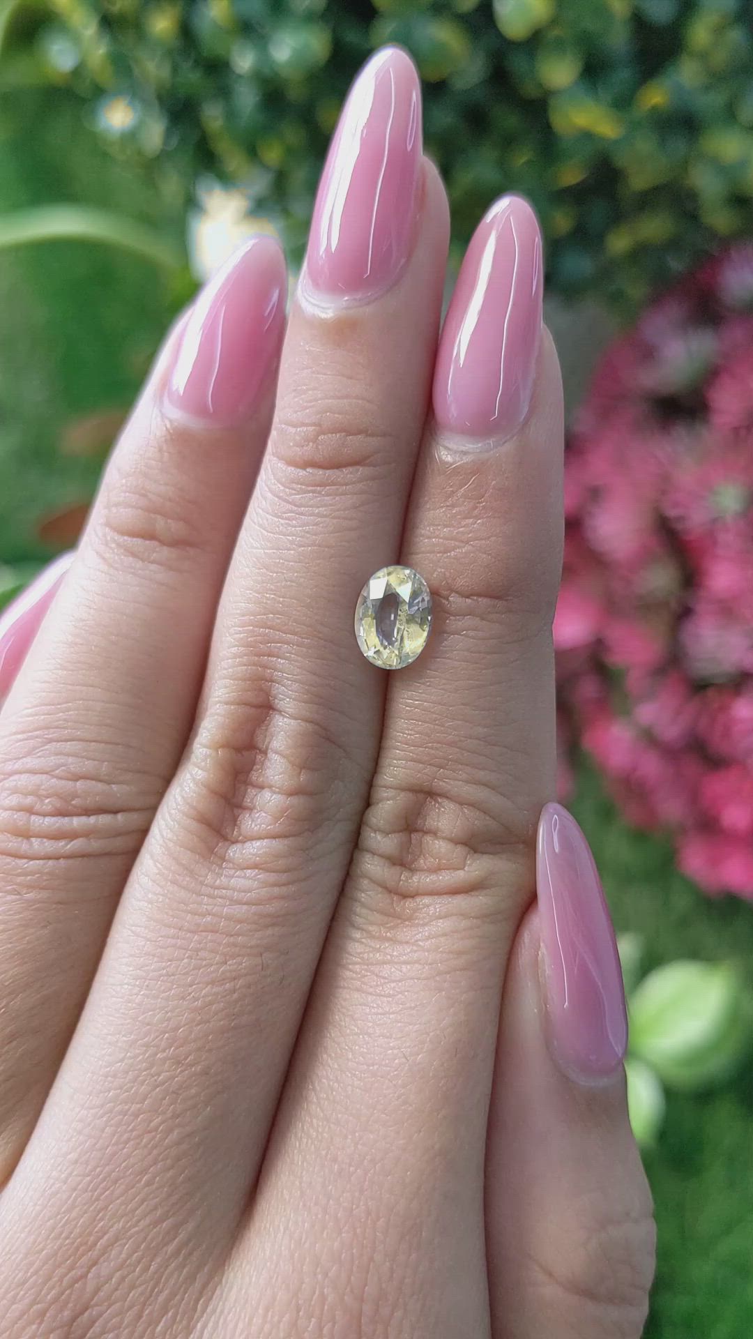 1.77 Ct. Yellow Sapphire from Ceylon (Sri Lanka) Size Video