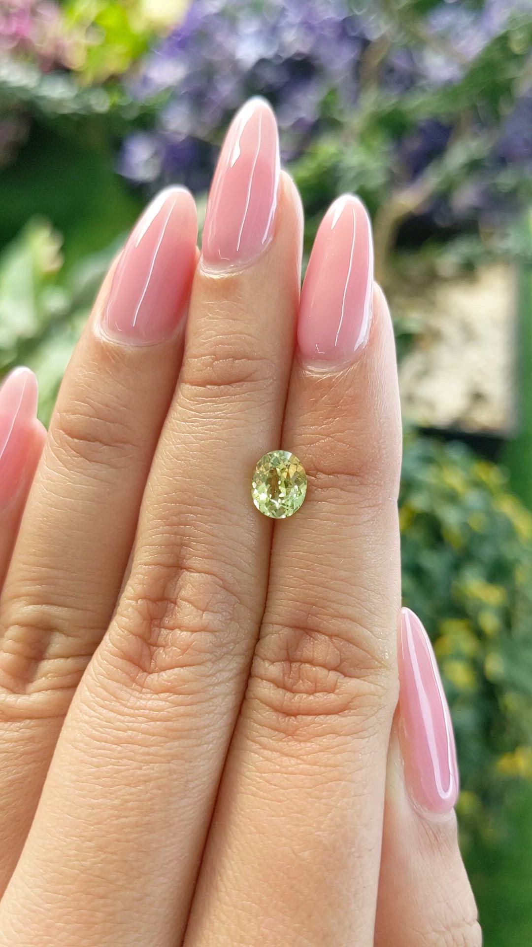 1.22 Ct. Yellowish Green Sapphire from Ceylon (Sri Lanka) Size Video