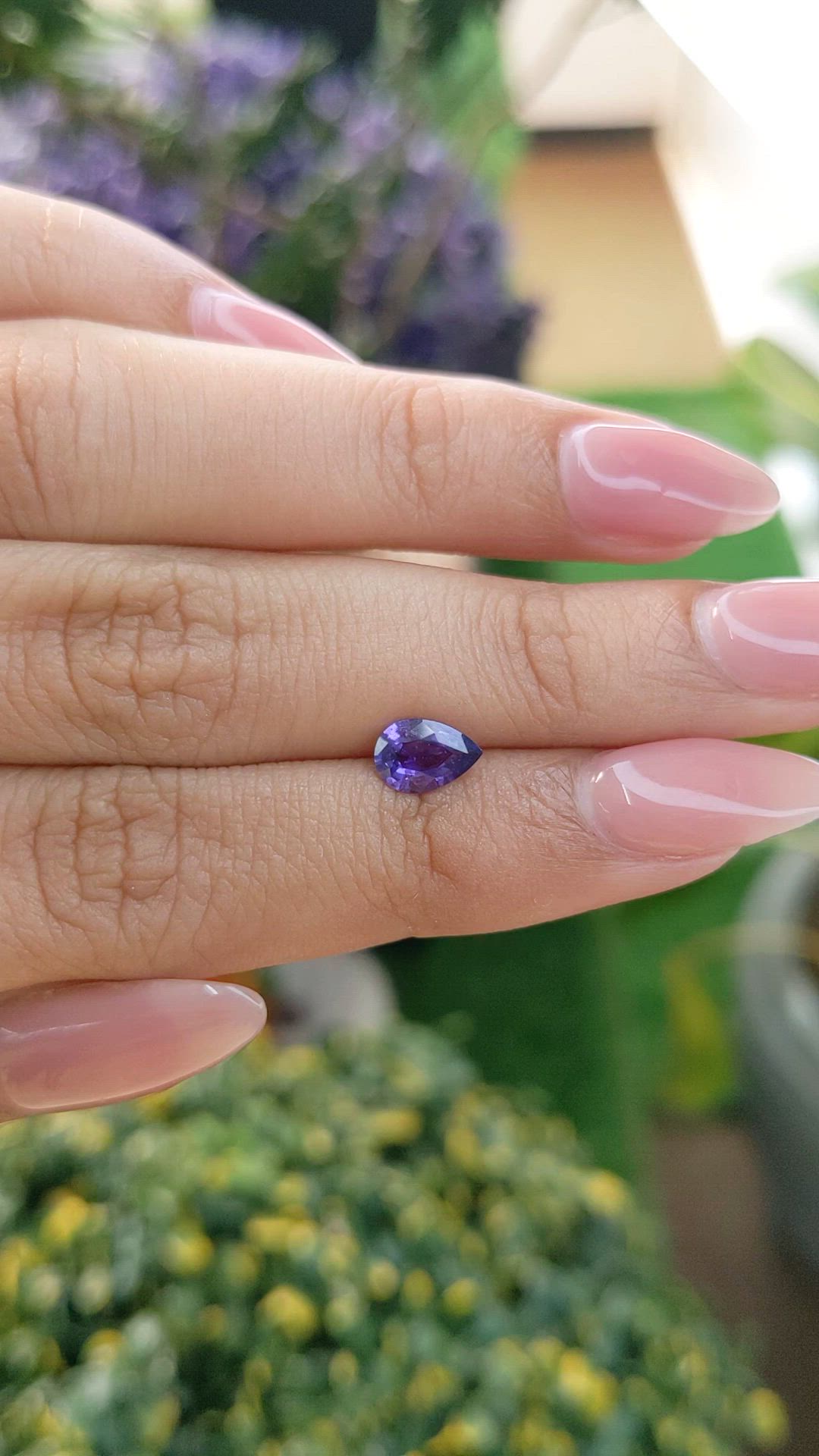 0.75 Ct. Color Change Sapphire from Ceylon (Sri Lanka) Size Video