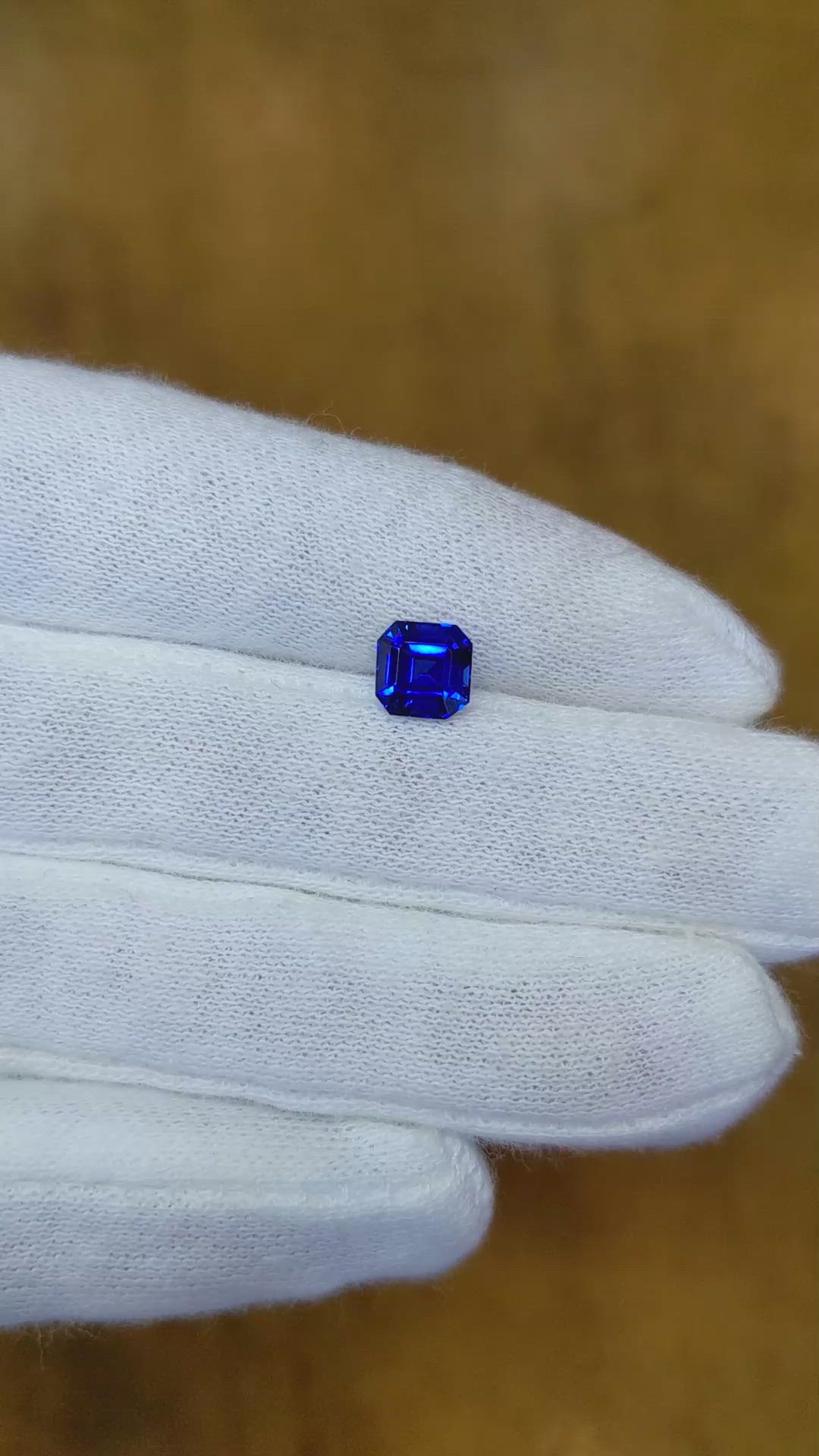 1.47 Ct. Blue Sapphire from Ceylon (Sri Lanka) Size Video