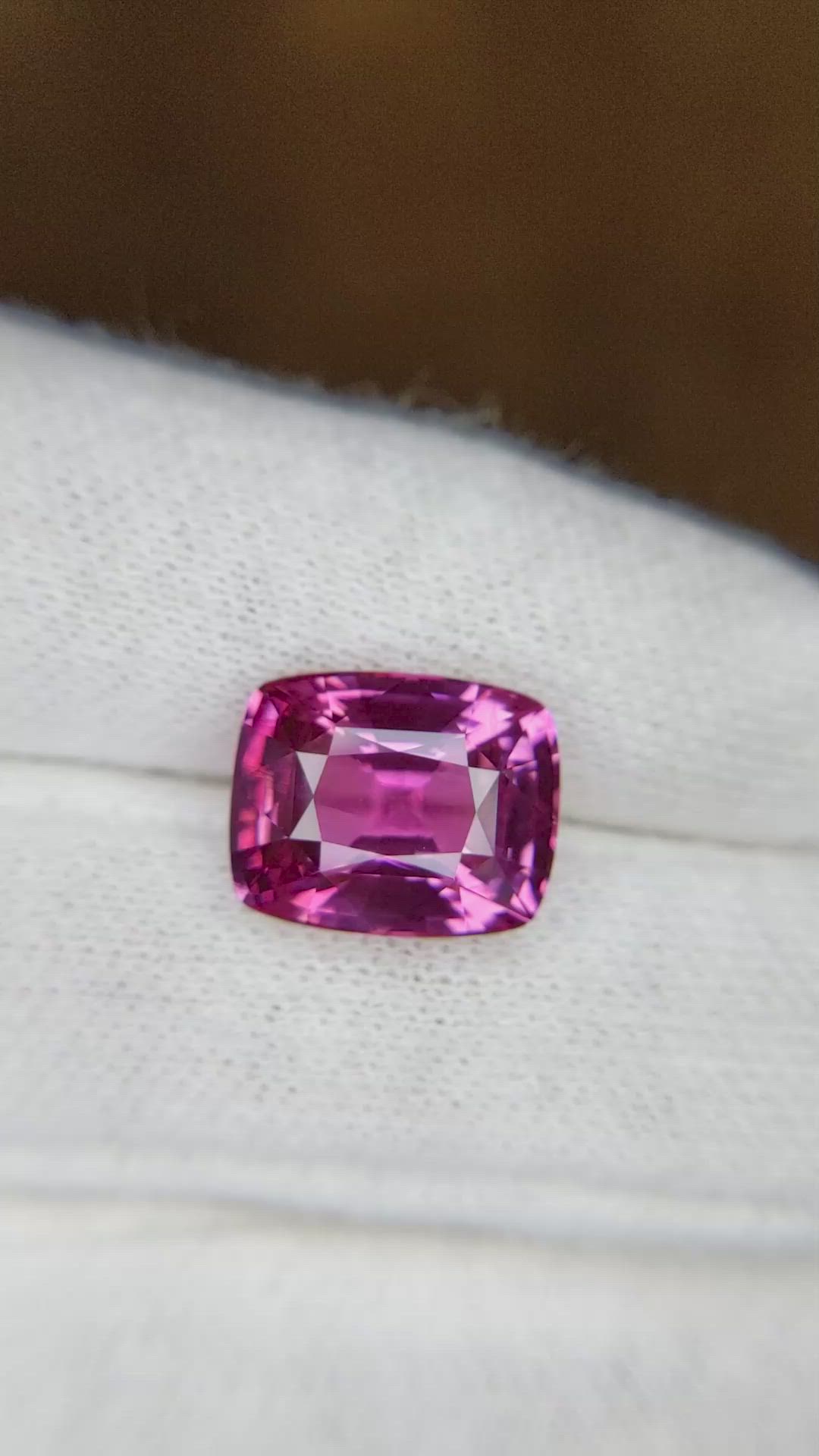 8.12 Ct. Pink Sapphire from Ceylon (Sri Lanka) Size Video
