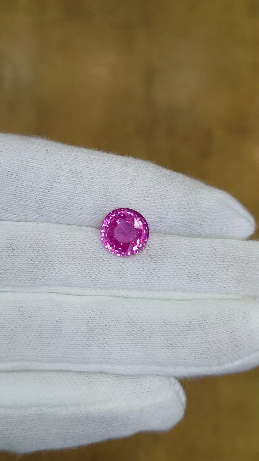 4.35 Ct. Pink Sapphire from Madagascar Size Video