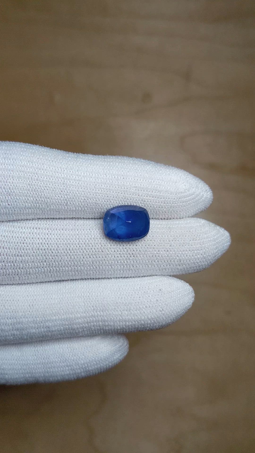 5.57 Ct. Blue Cabochon Sapphire from Ceylon (Sri Lanka) Size Video