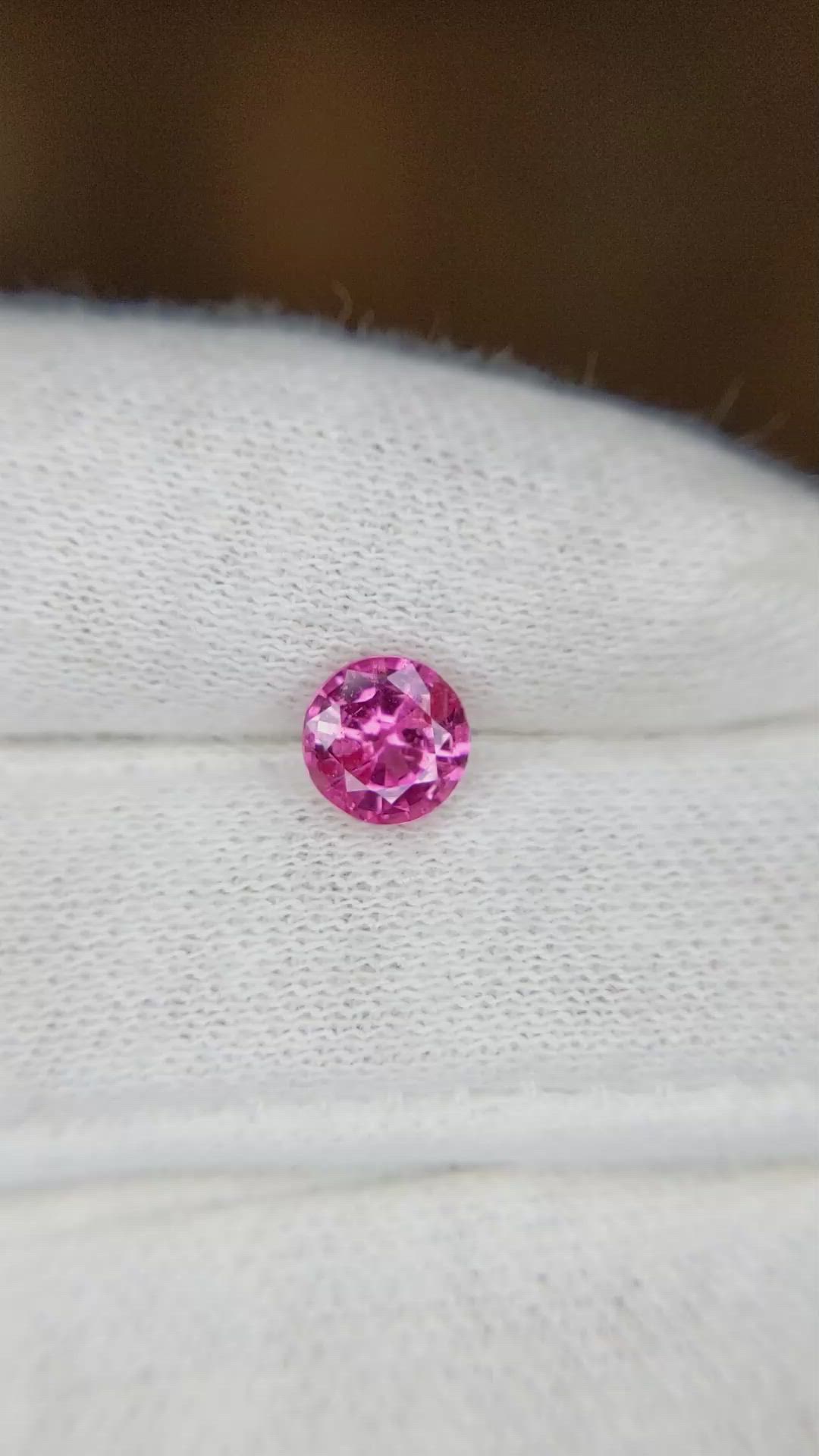 1.12 Ct. Pink Sapphire from Ceylon (Sri Lanka) Size Video