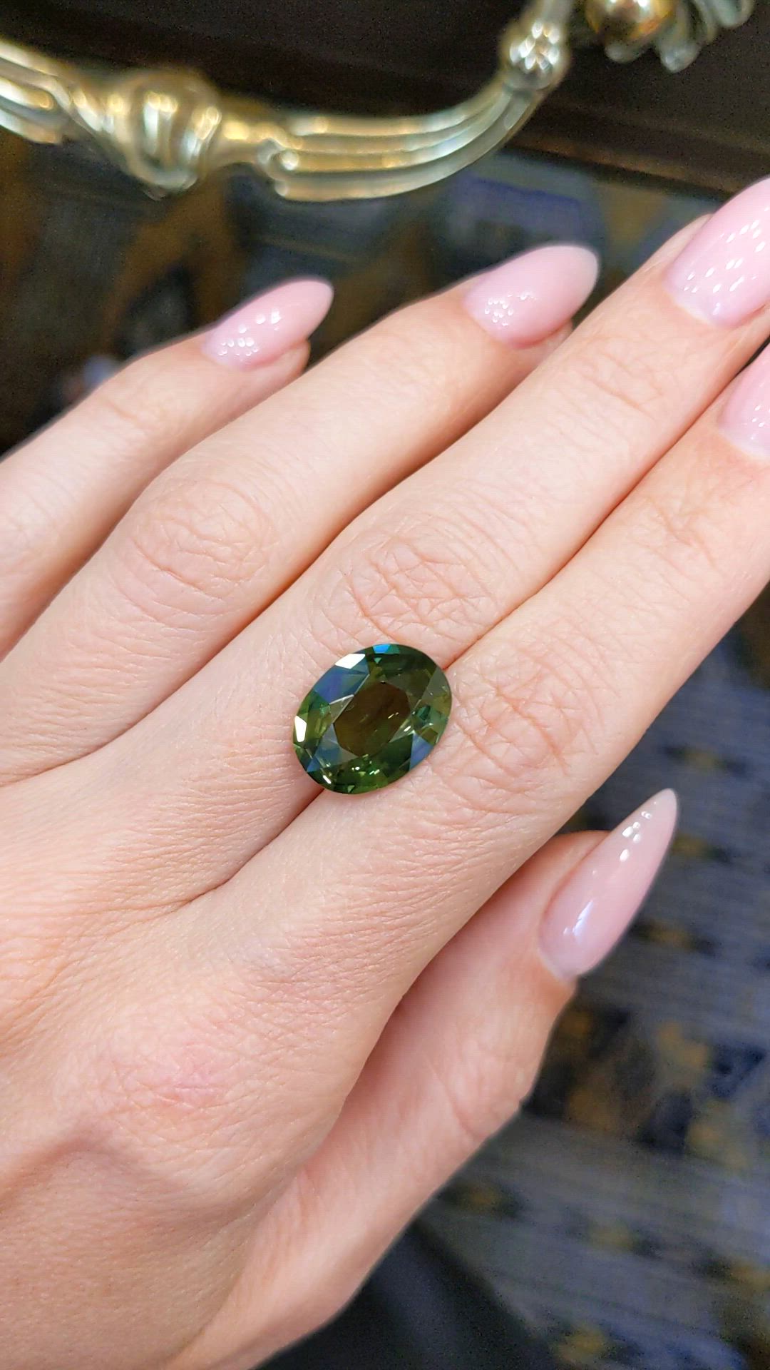 8.13 Ct. Green Sapphire from Ceylon (Sri Lanka) Size Video