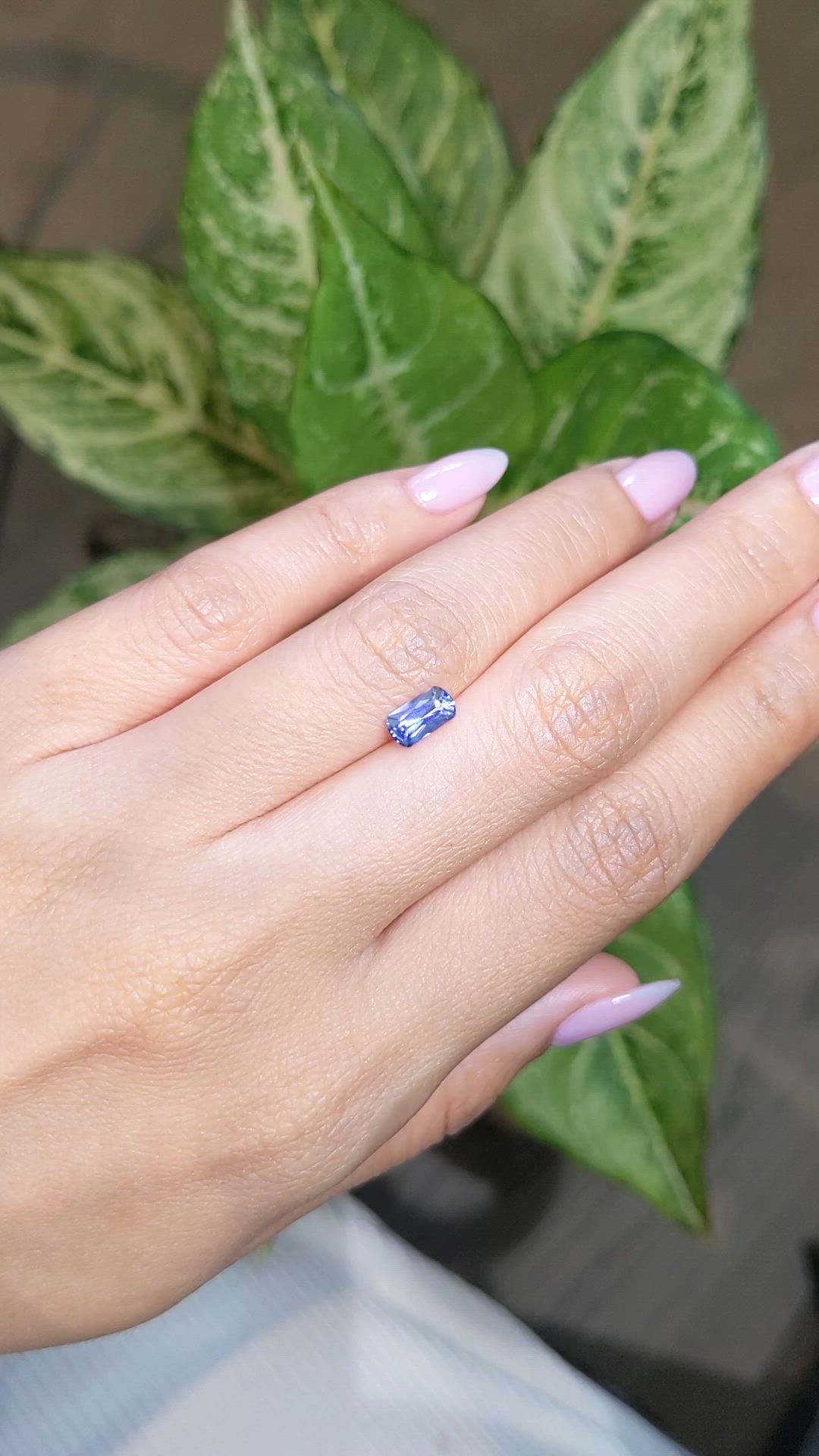 1.04 Ct. Blue Sapphire from Ceylon (Sri Lanka) Size Video