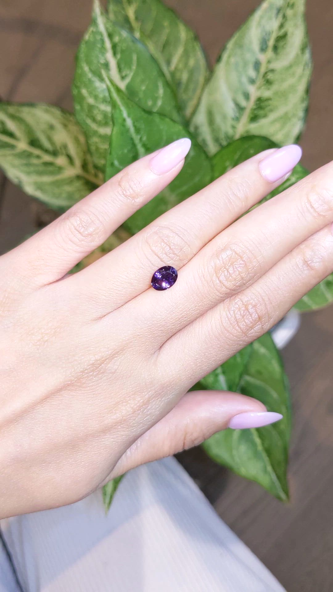 1.40 Ct. Purple Sapphire from Ceylon (Sri Lanka) Size Video