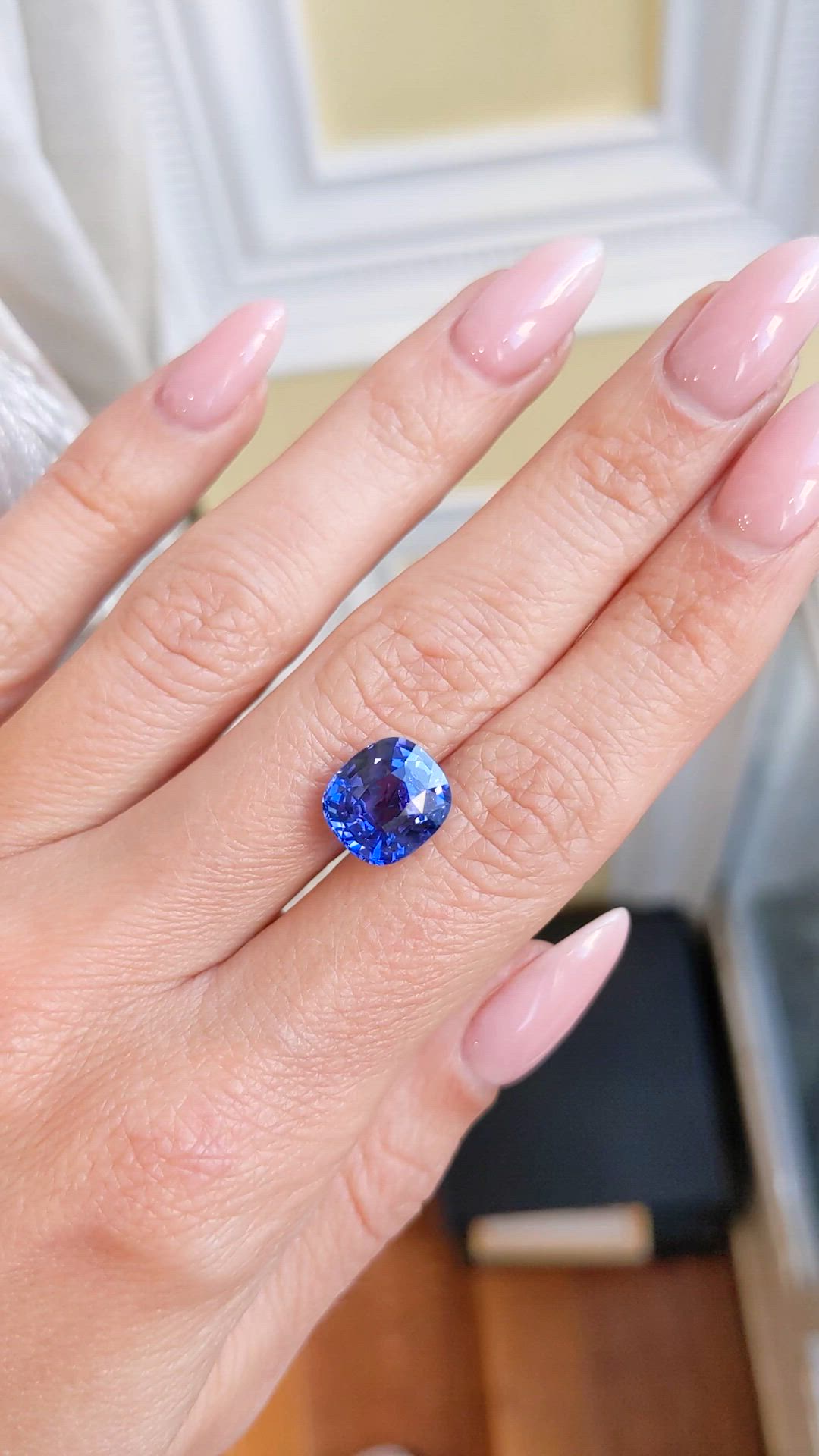 5.97 Ct. Blue Sapphire from Ceylon (Sri Lanka) Size Video