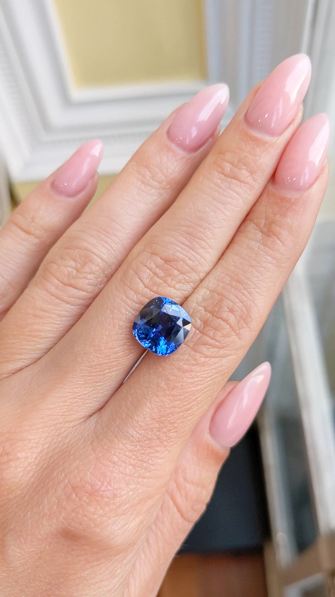 6.16 Ct. Blue Sapphire from Ceylon (Sri Lanka) Size Video