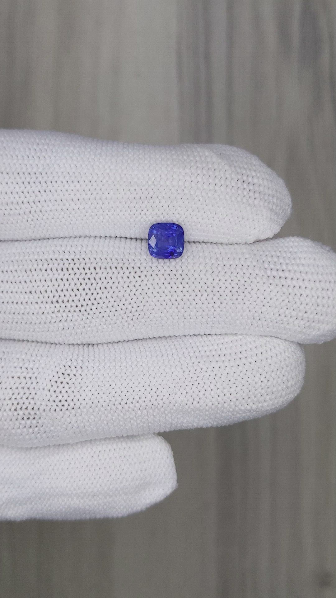 1.15 Ct. Blue Sapphire from Ceylon (Sri Lanka) Size Video