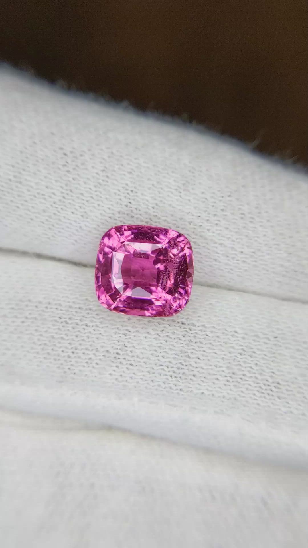 4.50 Ct. Pink Sapphire from Madagascar Size Video