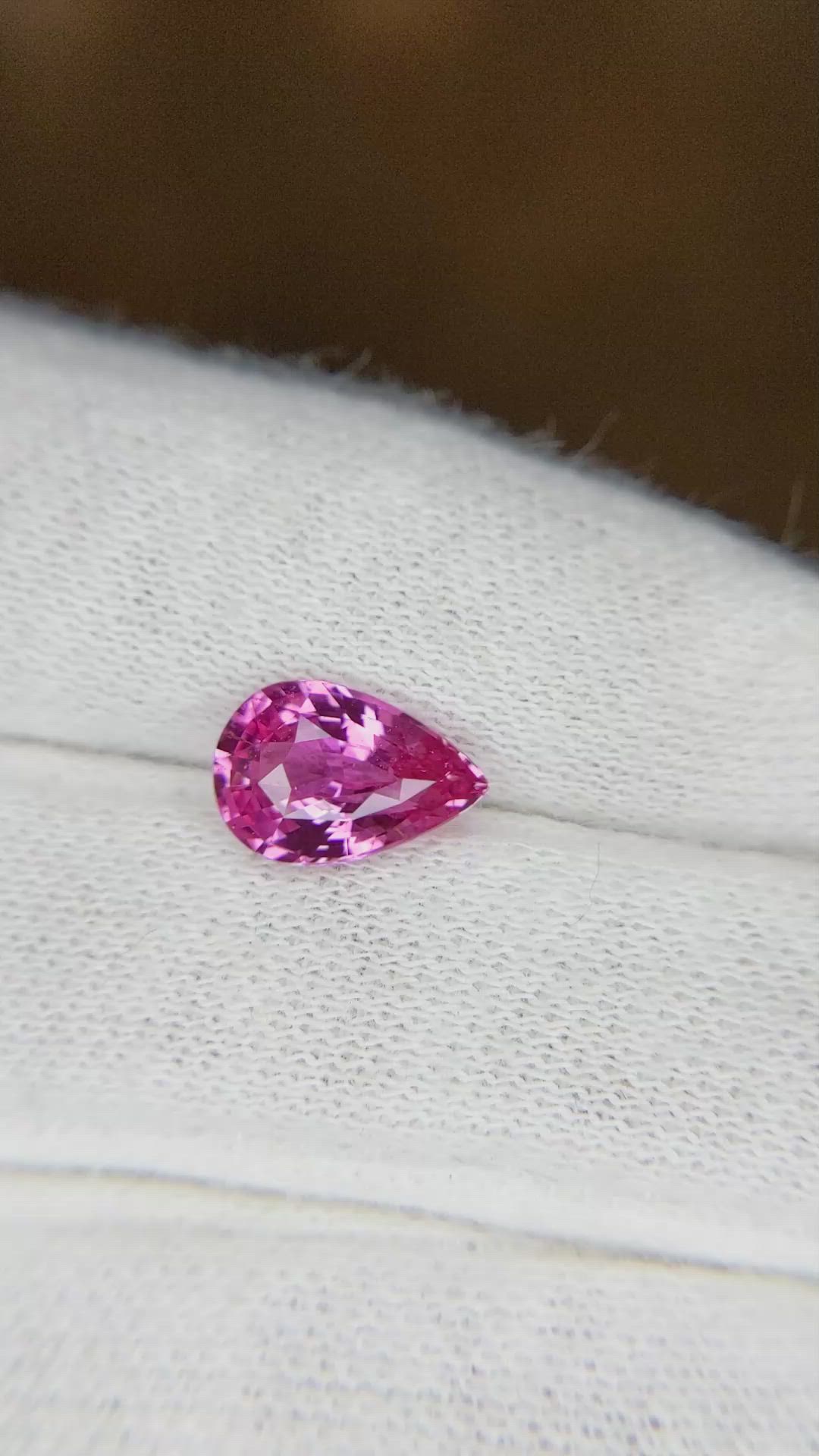 2.13 Ct. Pink Sapphire from Ceylon (Sri Lanka) Size Video
