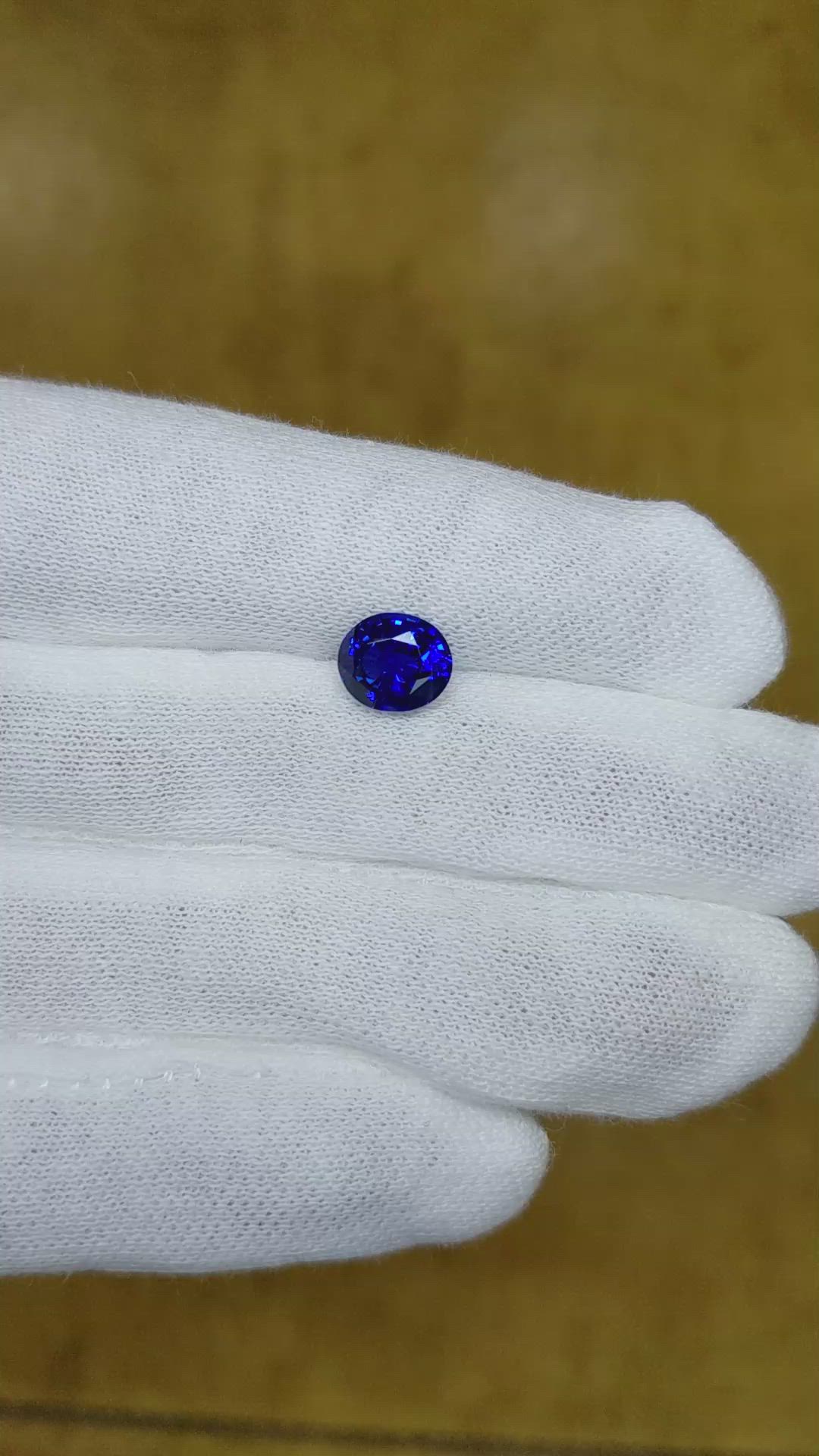 2.25 Ct. Blue Sapphire from Ceylon (Sri Lanka) Size Video