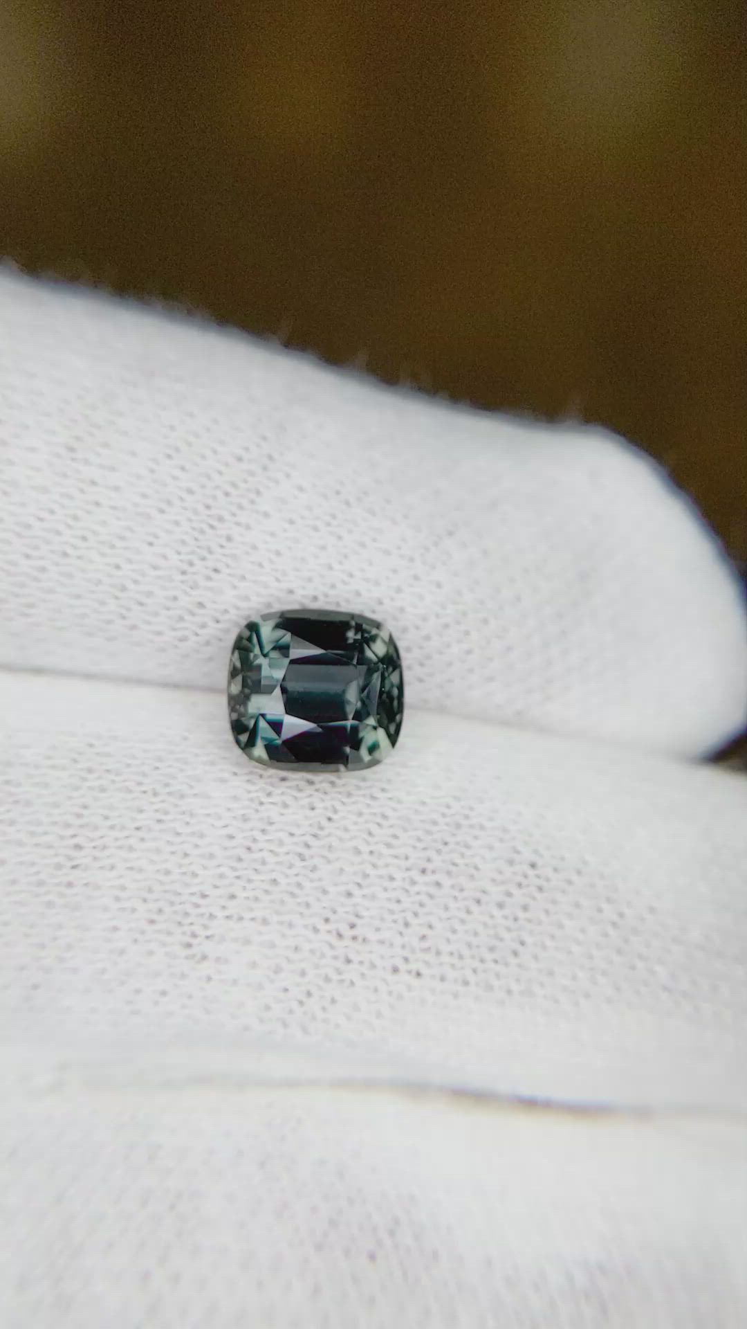 2.17 Ct. Greenish Blue Sapphire from Ceylon (Sri Lanka) Size Video
