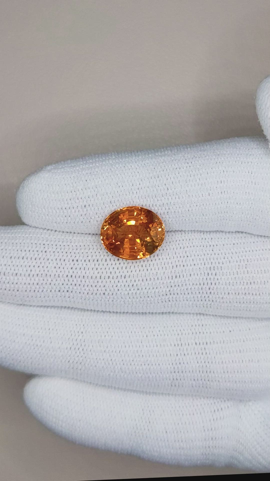 6.93 Ct. Orange Sapphire from Ceylon (Sri Lanka) Size Video