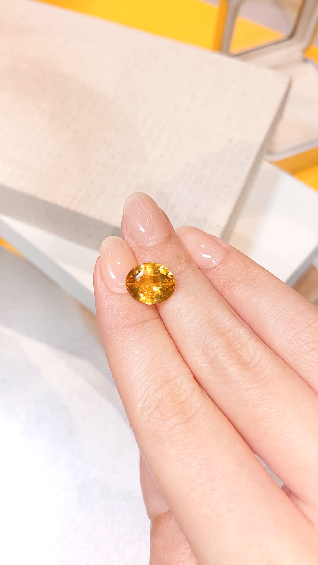 4.61 Ct. Orangish Yellow Sapphire from Ceylon (Sri Lanka) Size Video