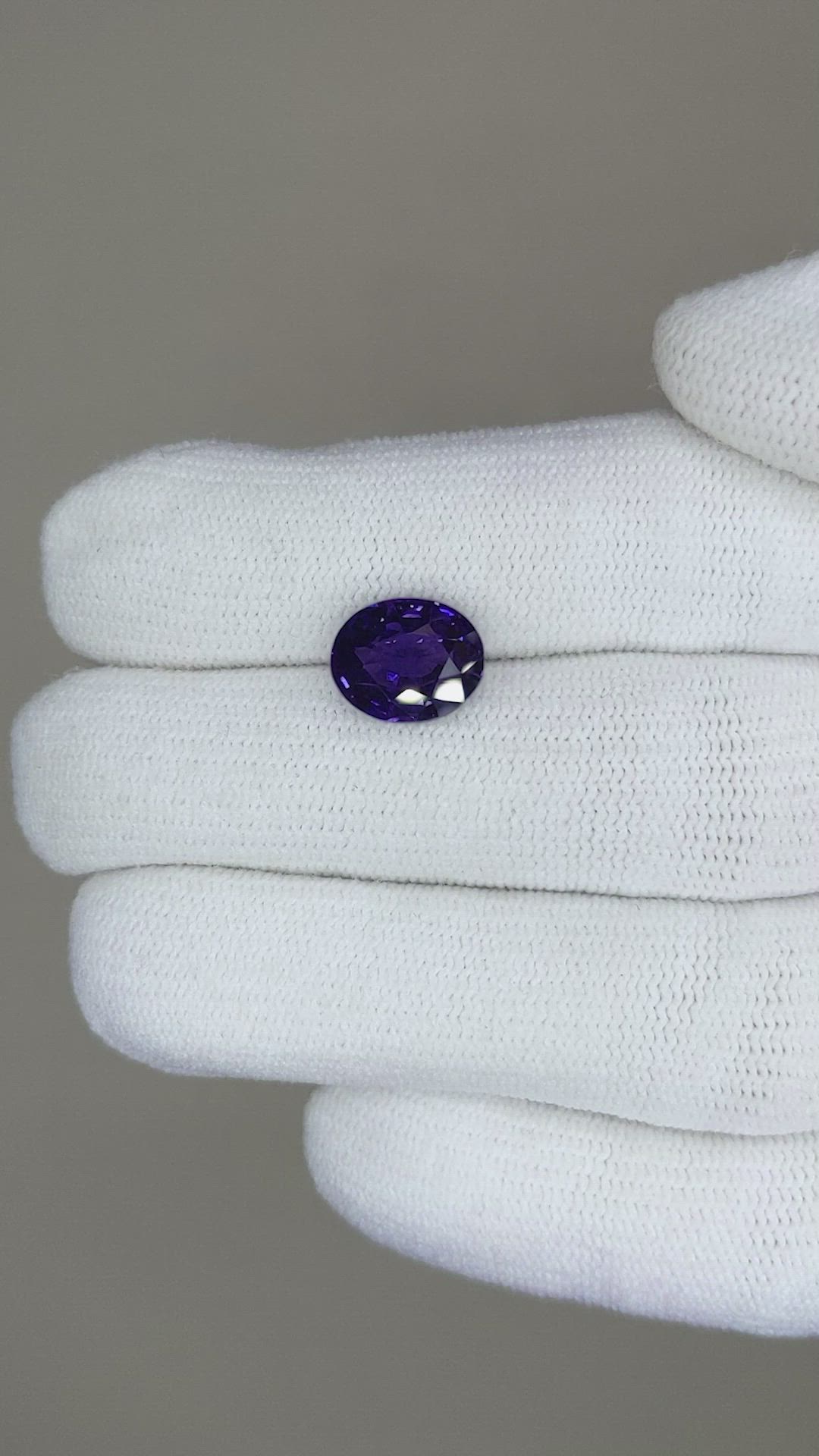 3.04 Ct. Bluish Purple Sapphire from Ceylon (Sri Lanka) Size Video