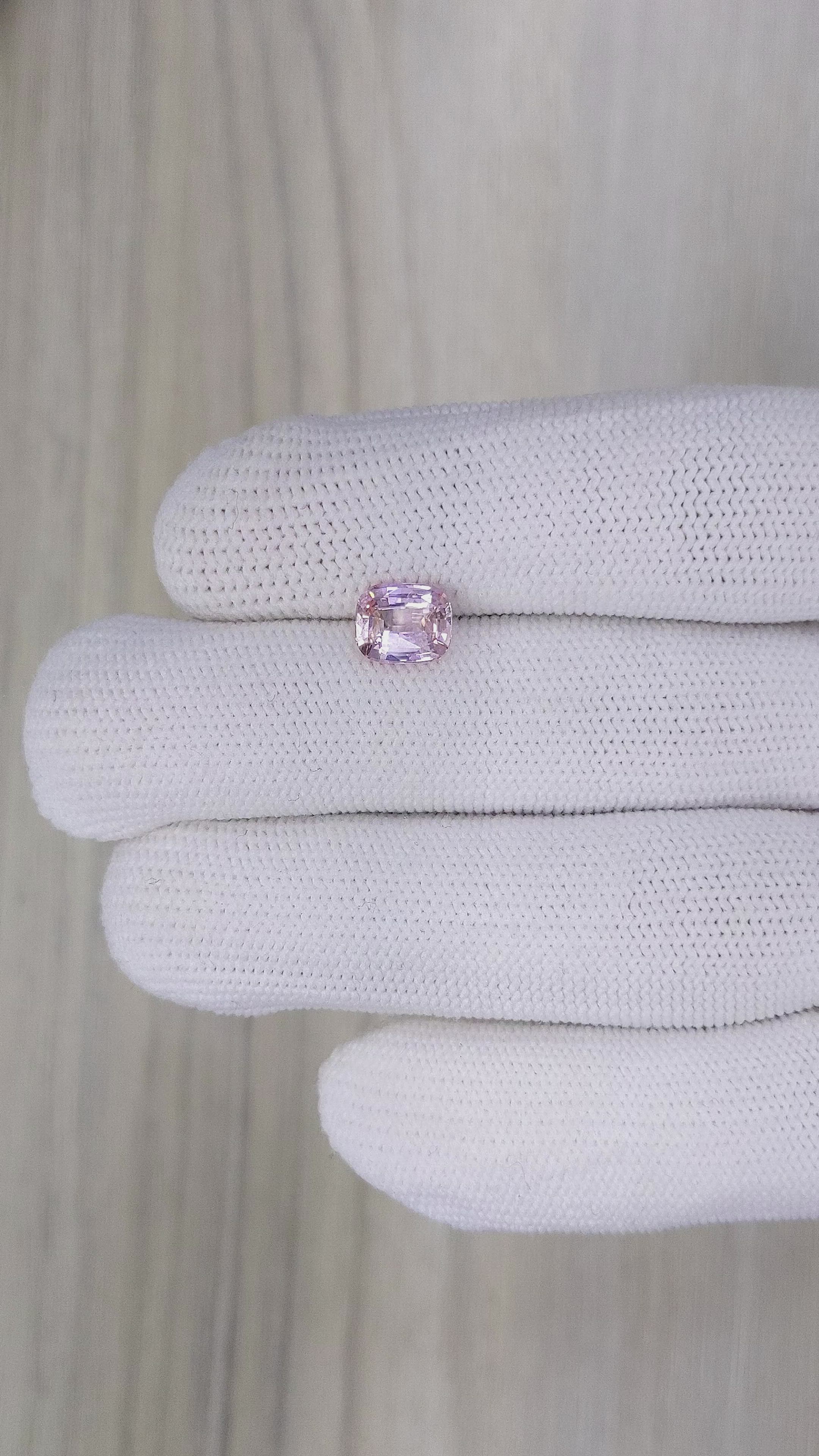 1.78 Ct. Padparadscha Sapphire from Ceylon (Sri Lanka) Size Video