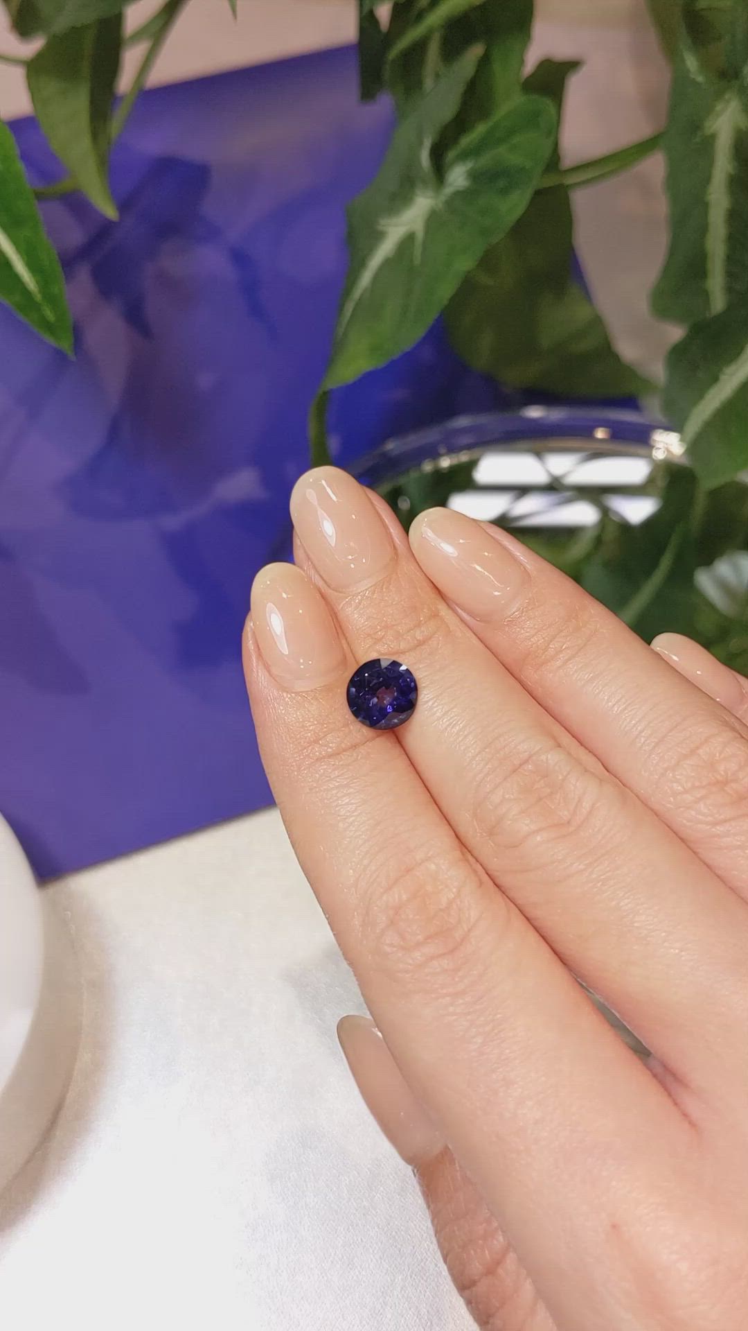 2.25 Ct. Bluish Purple Sapphire from Ceylon (Sri Lanka) Size Video
