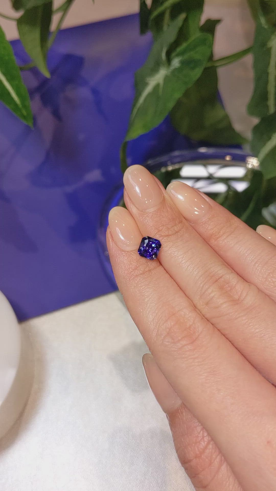 1.37 Ct. Blue Sapphire from Ceylon (Sri Lanka) Size Video