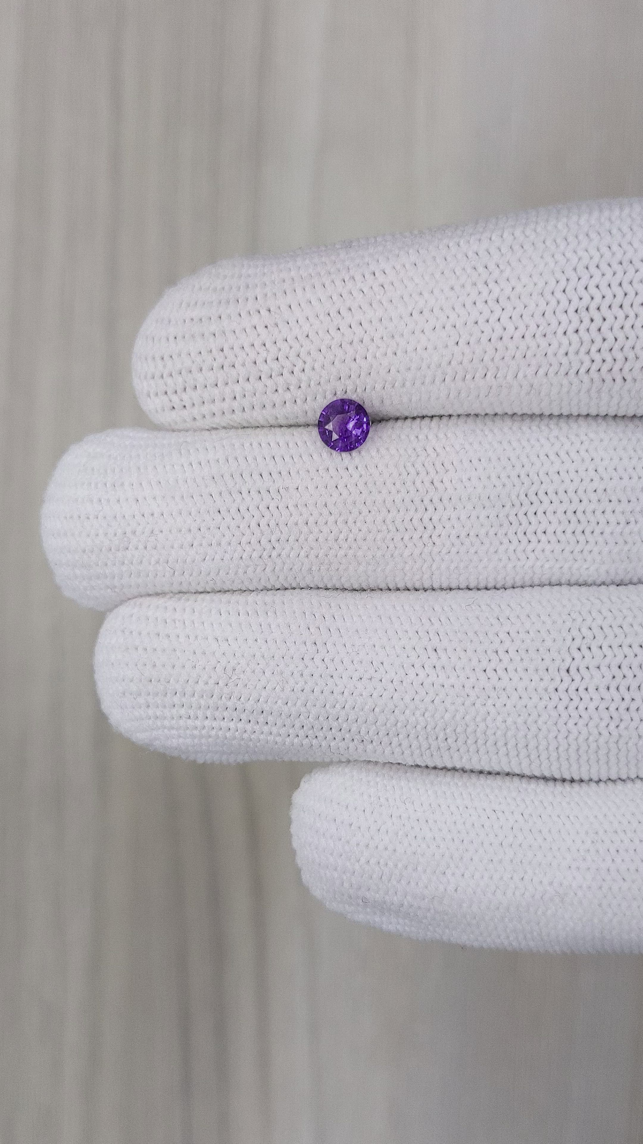 0.45 Ct. Blue Sapphire from Ceylon (Sri Lanka) Size Video