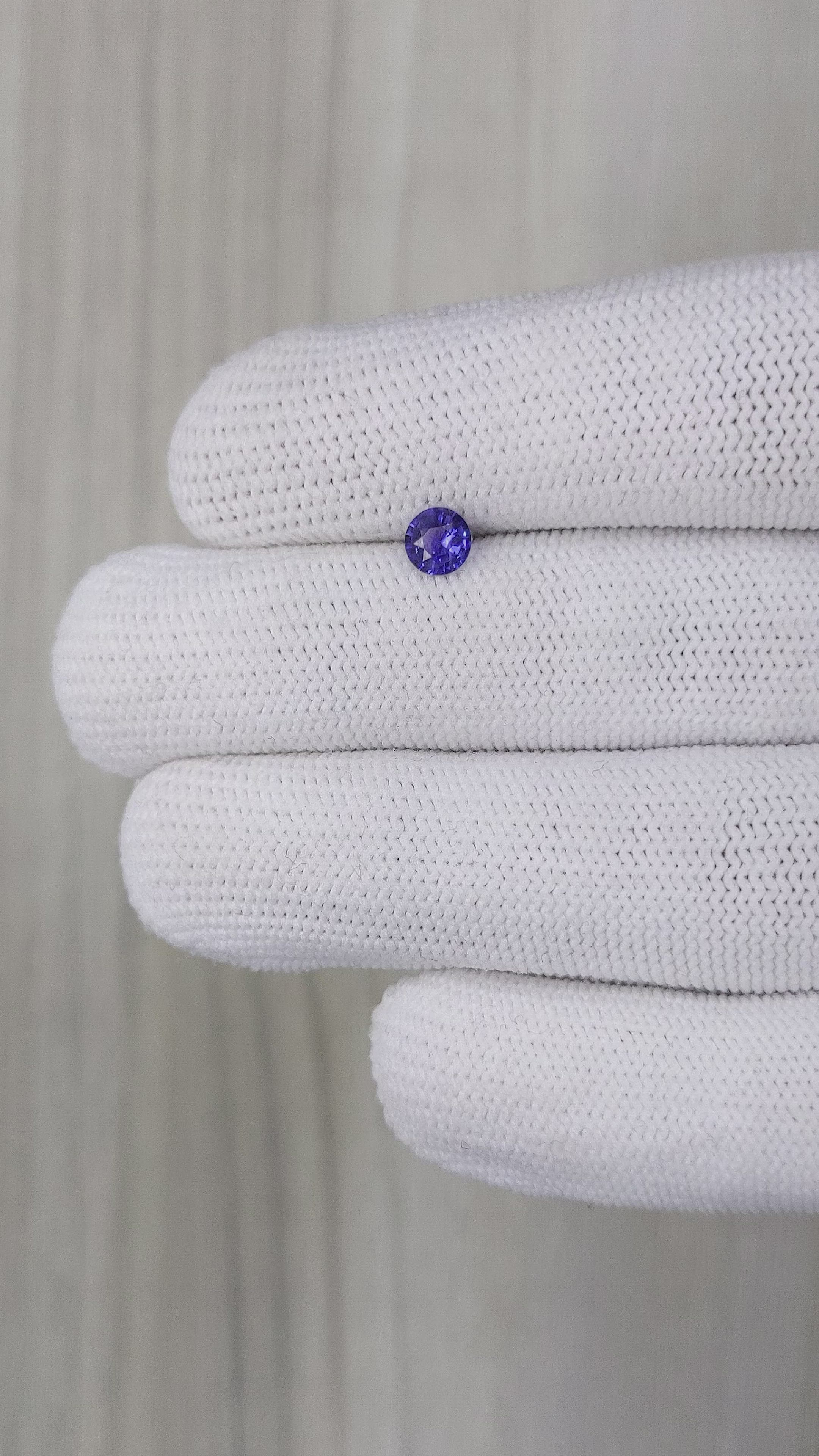 0.45 Ct. Blue Sapphire from Ceylon (Sri Lanka) Size Video