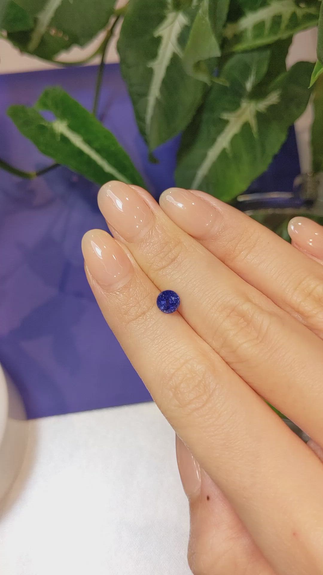 1.06 Ct. Blue Sapphire from Ceylon (Sri Lanka) Size Video