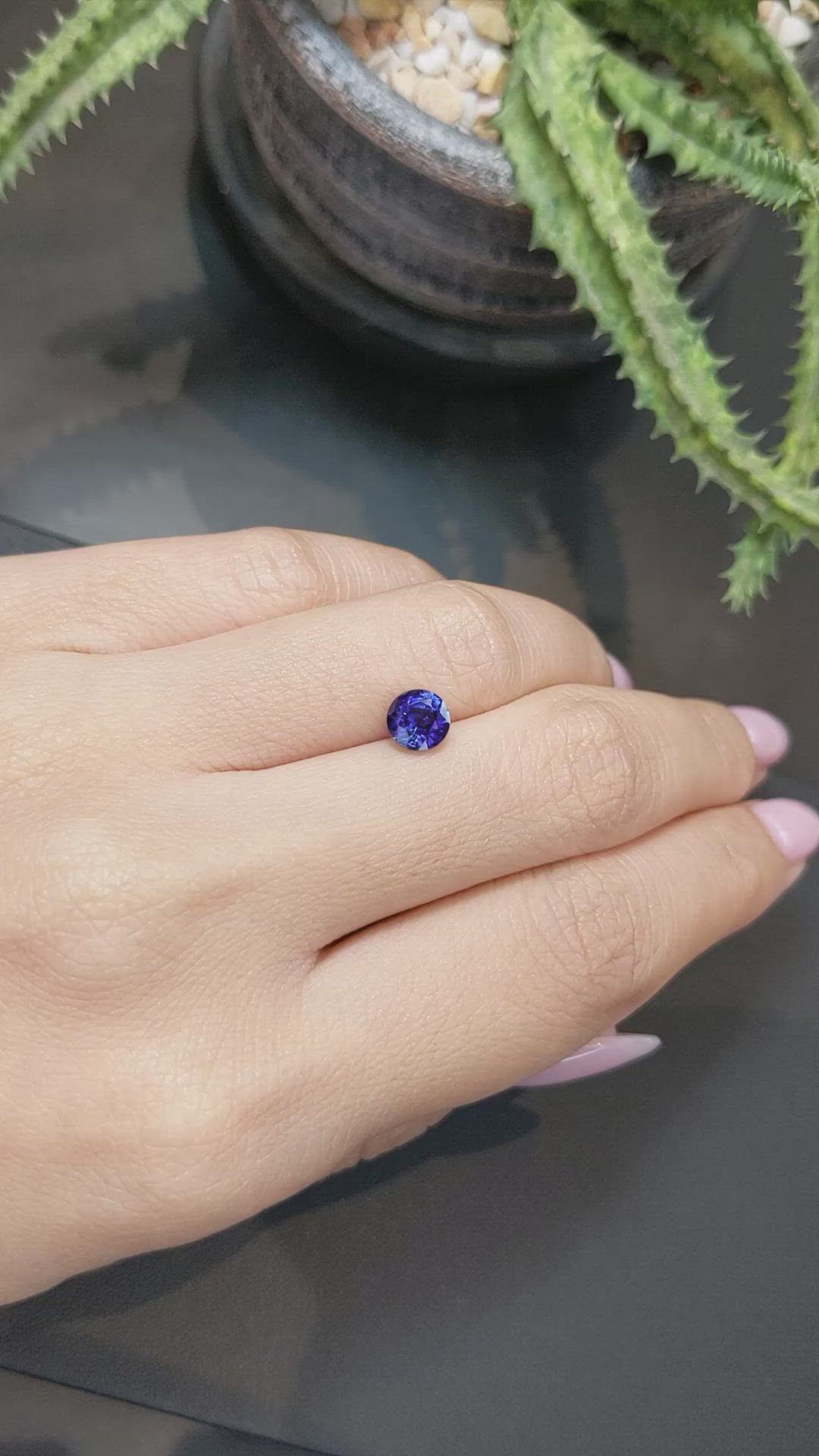1.40 Ct. Blue Sapphire from Ceylon (Sri Lanka) Size Video