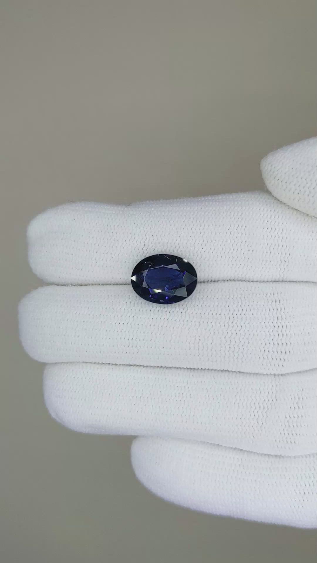 3.98 Ct. Blue Sapphire from Ceylon (Sri Lanka) Size Video