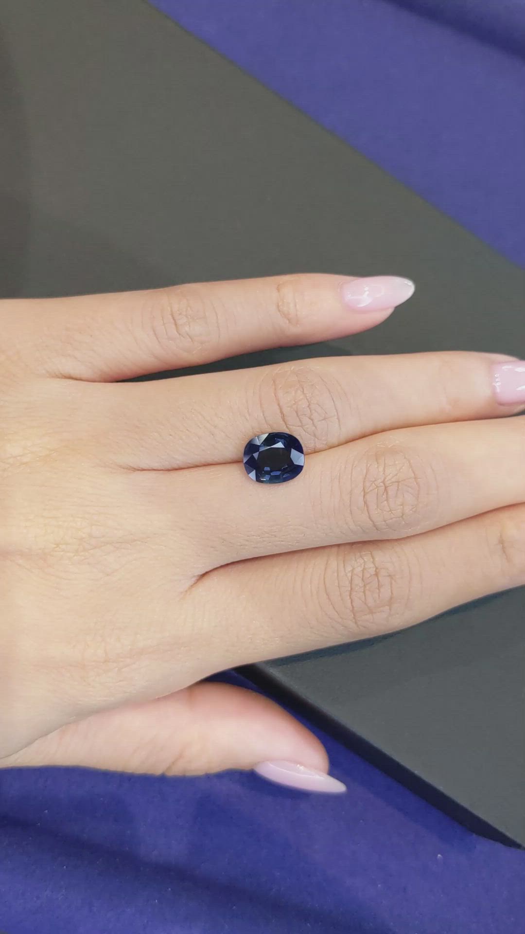3.09 Ct. Blue Sapphire from Ceylon (Sri Lanka) Size Video