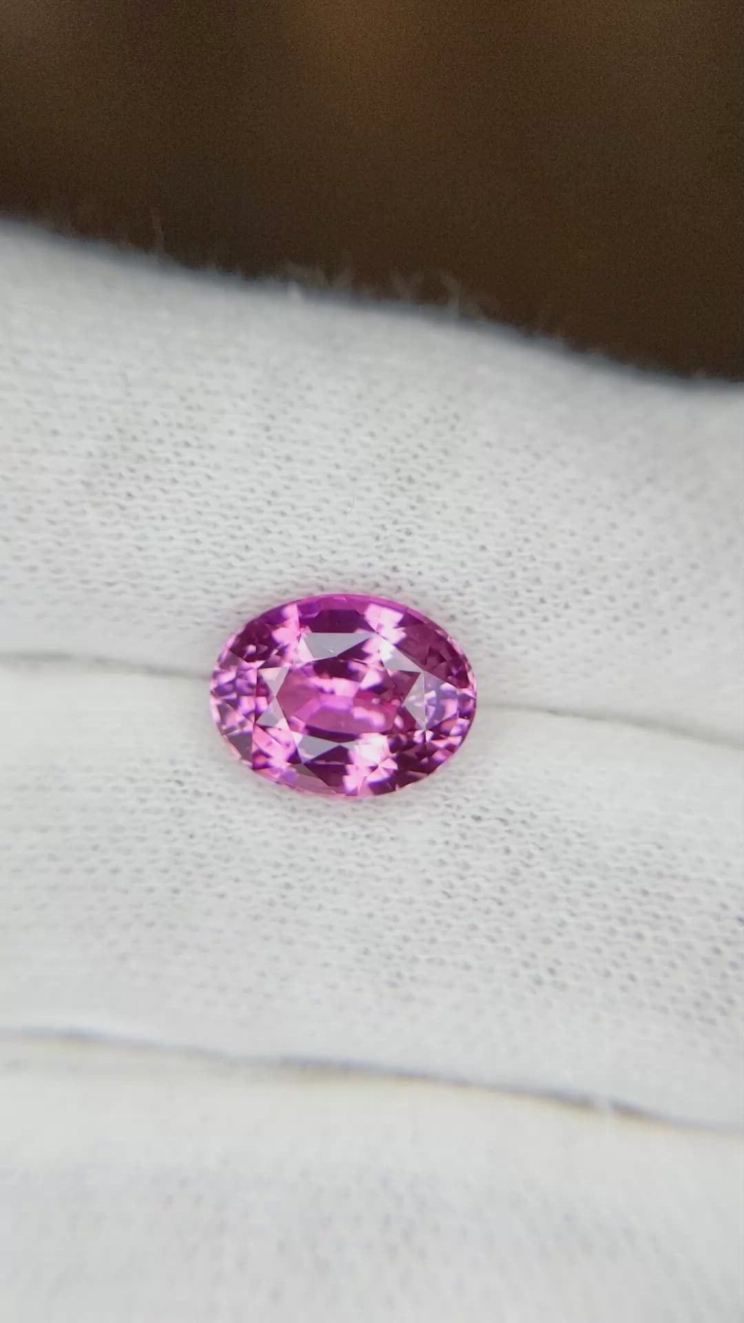 4.24 Ct. Pink Sapphire from Ceylon (Sri Lanka) Size Video