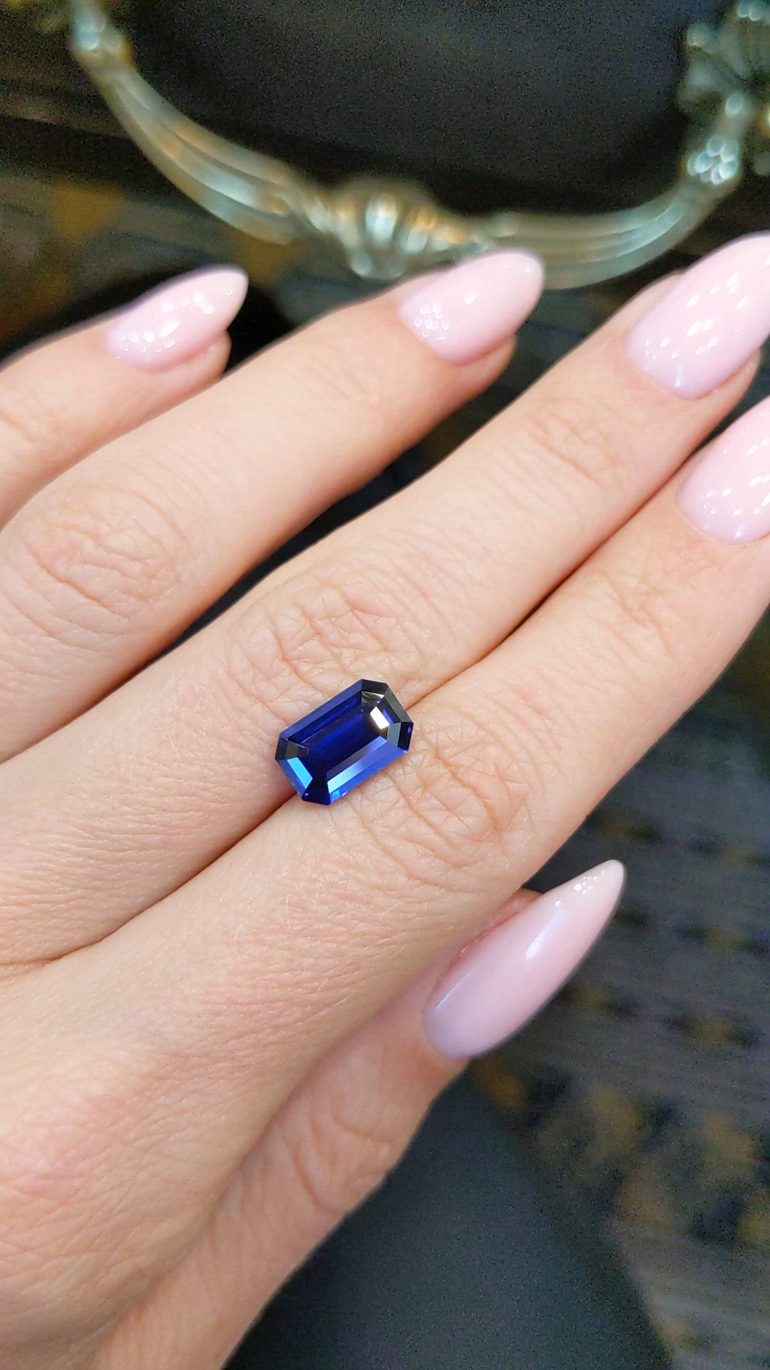 3.03 Ct. Sapphire from Ceylon (Sri Lanka) Size Video