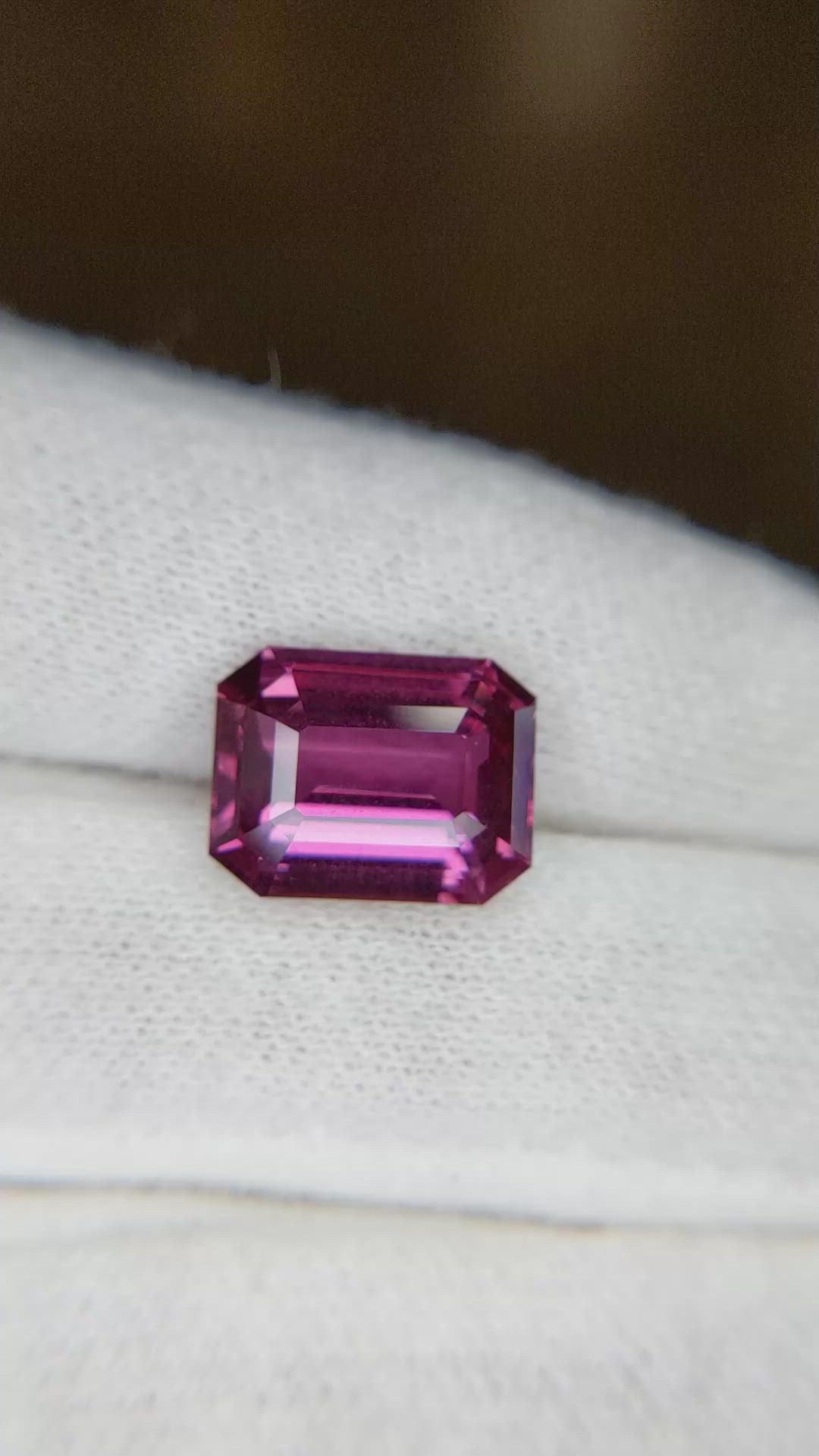 6.53 Ct. Purplish Pink Sapphire from Madagascar Size Video