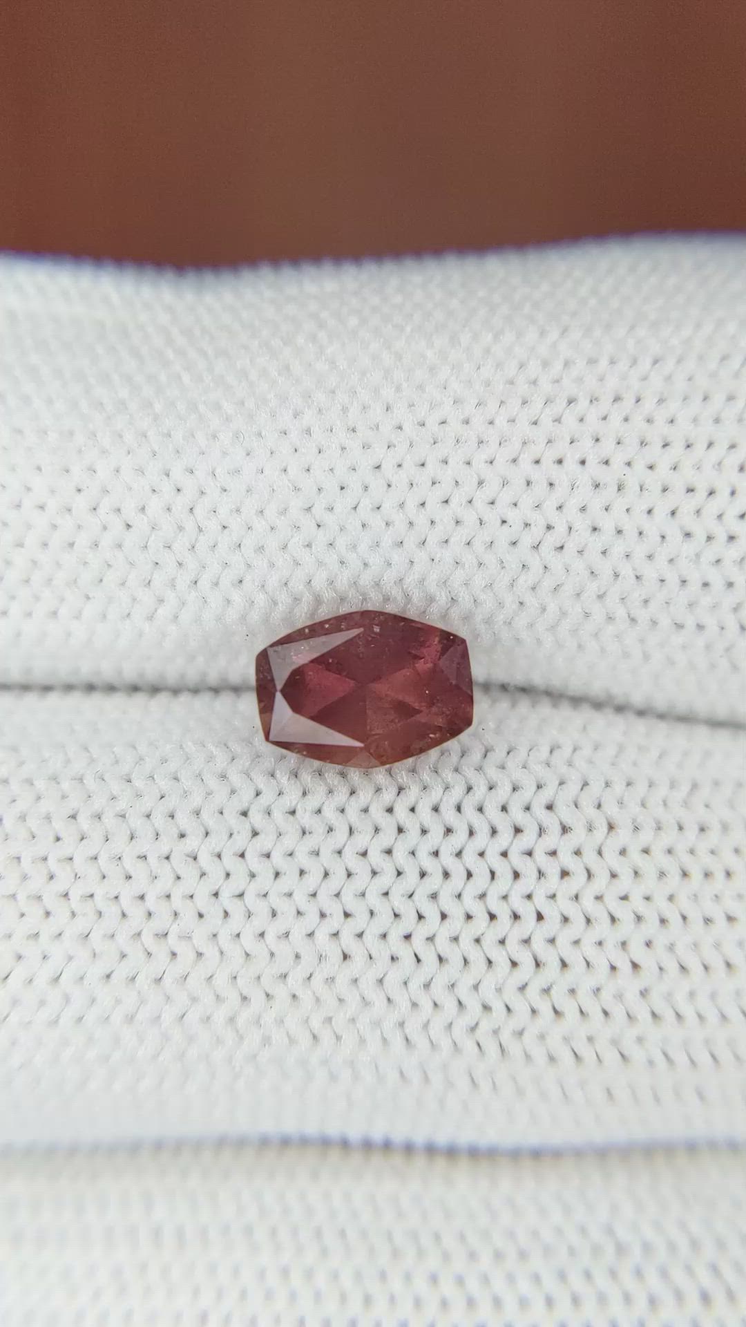 1.71 Ct. Reddish Pink Sapphire from Ceylon (Sri Lanka) Size Video