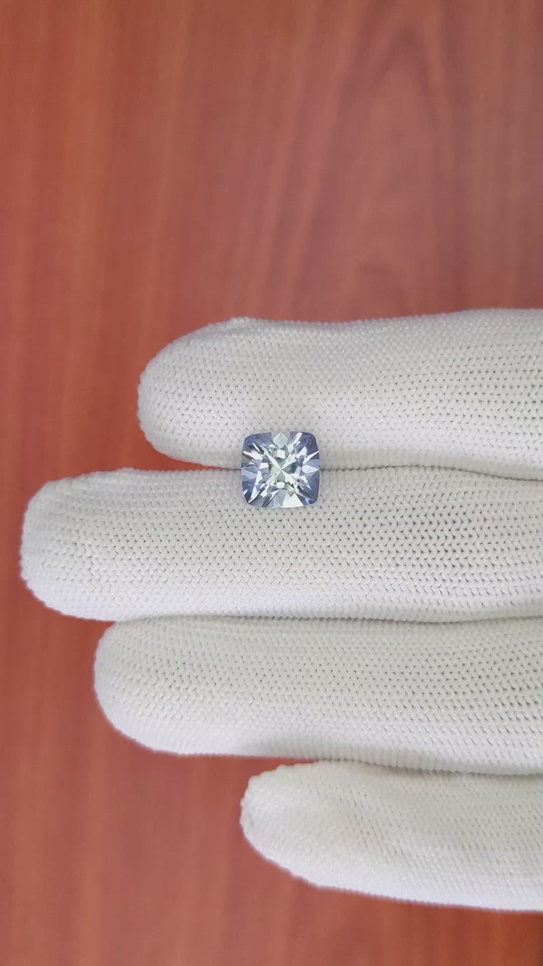 3.21 Ct. Blue Sapphire from Ceylon (Sri Lanka) Size Video