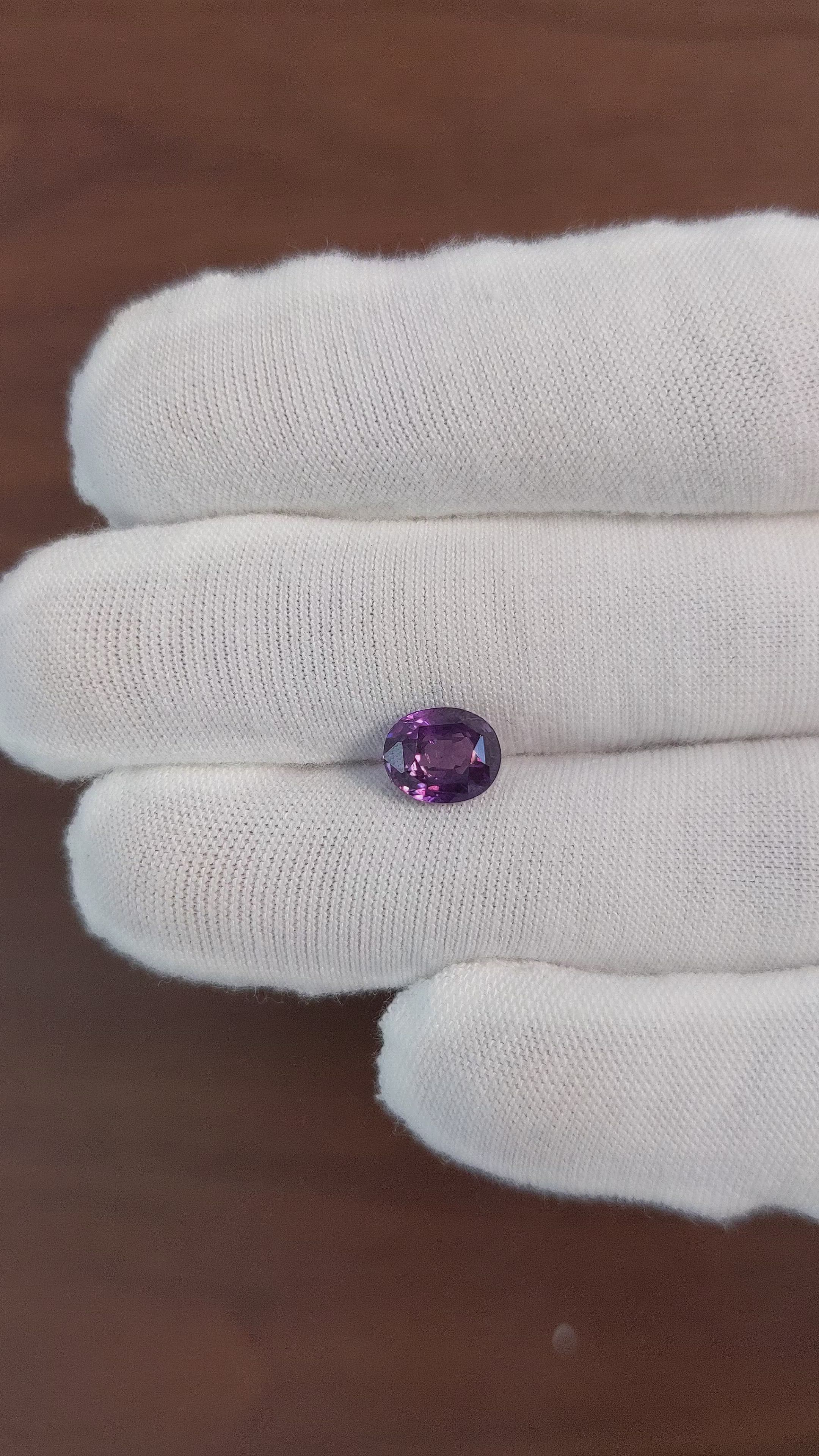 2.53 Ct. Pinkish Purple Sapphire from Ceylon (Sri Lanka) Size Video
