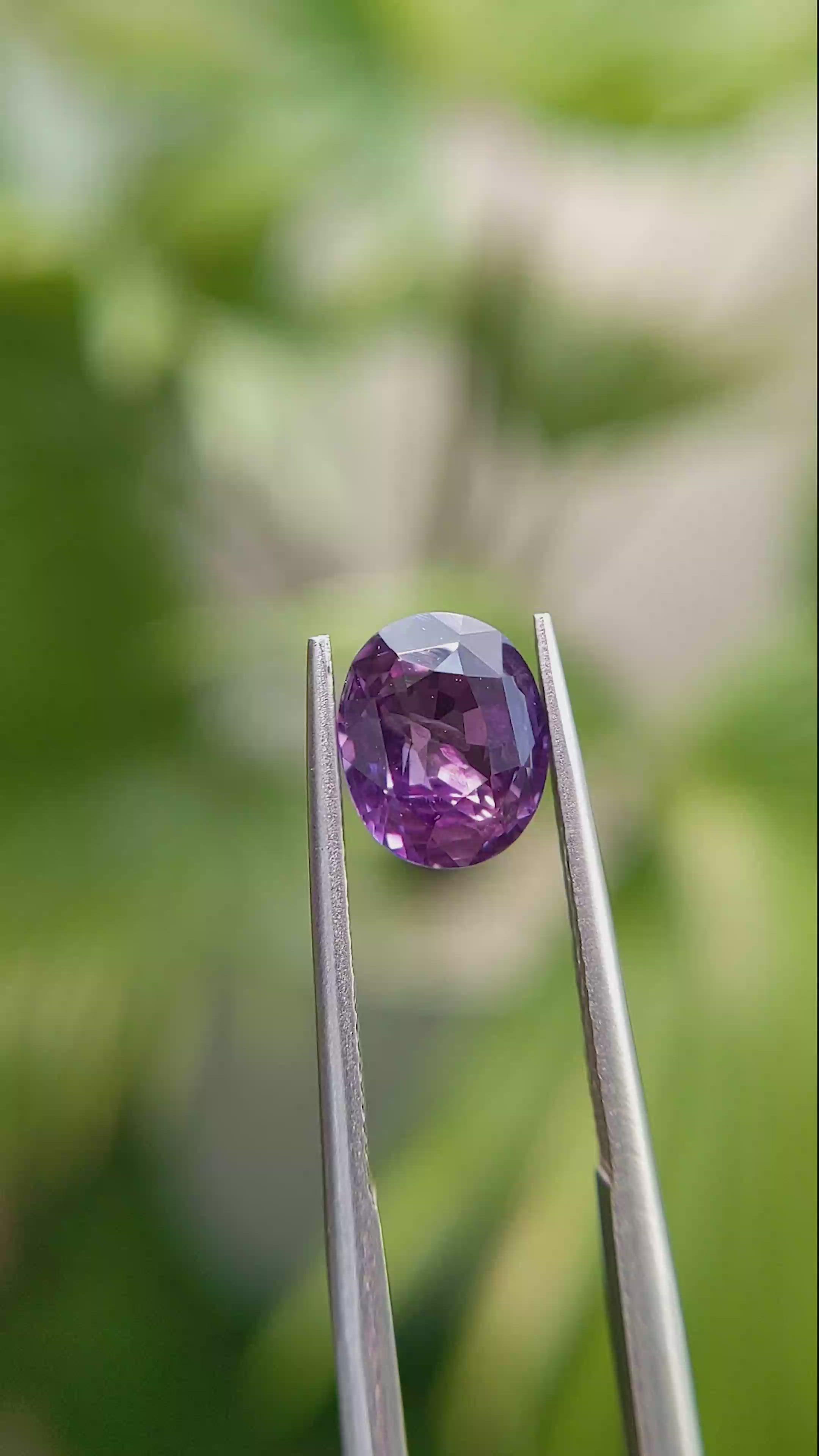 2.53 Ct. Pinkish Purple Sapphire from Ceylon (Sri Lanka) Size Video