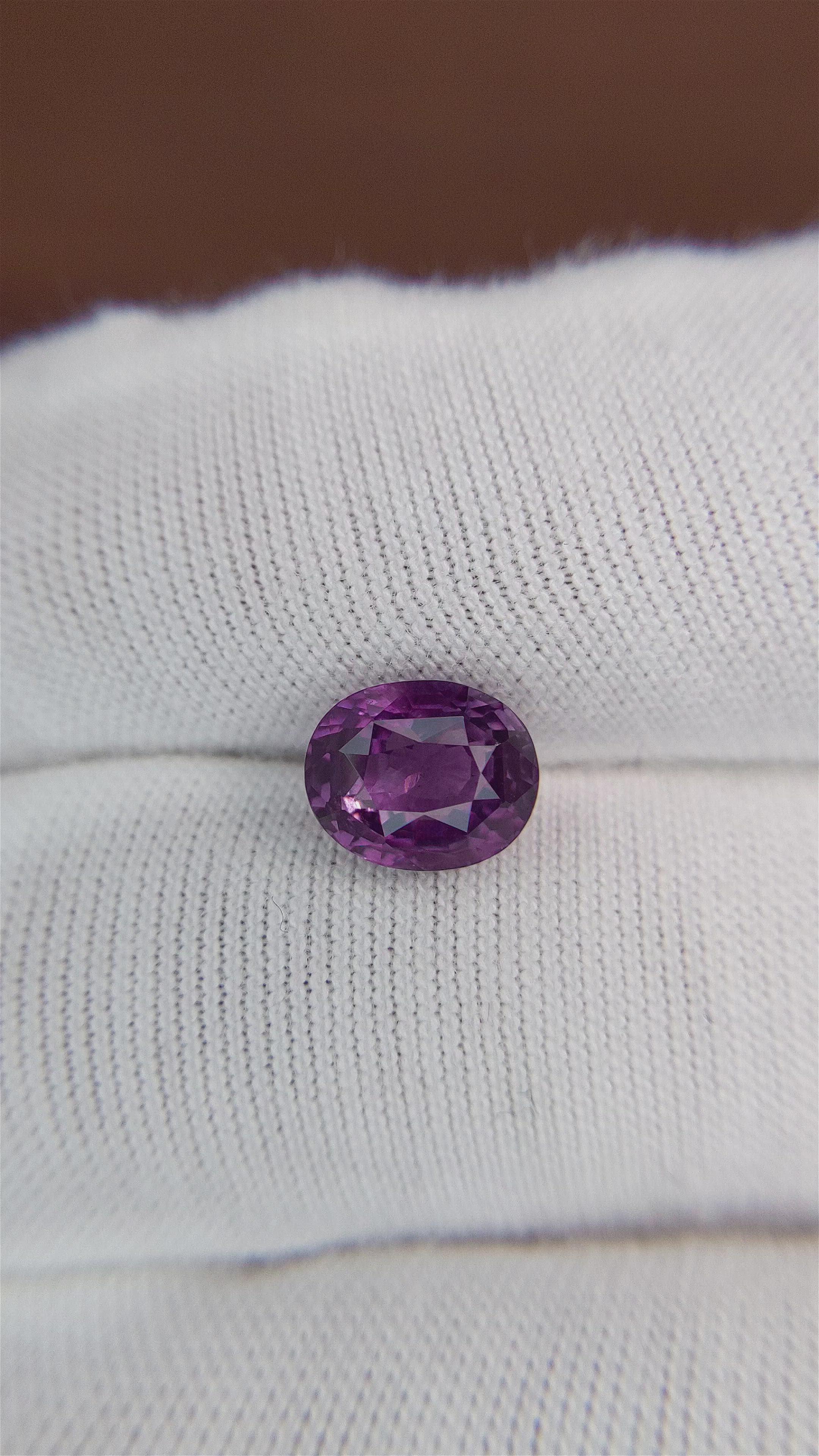 2.53 Ct. Pinkish Purple Sapphire from Ceylon (Sri Lanka) Size Video