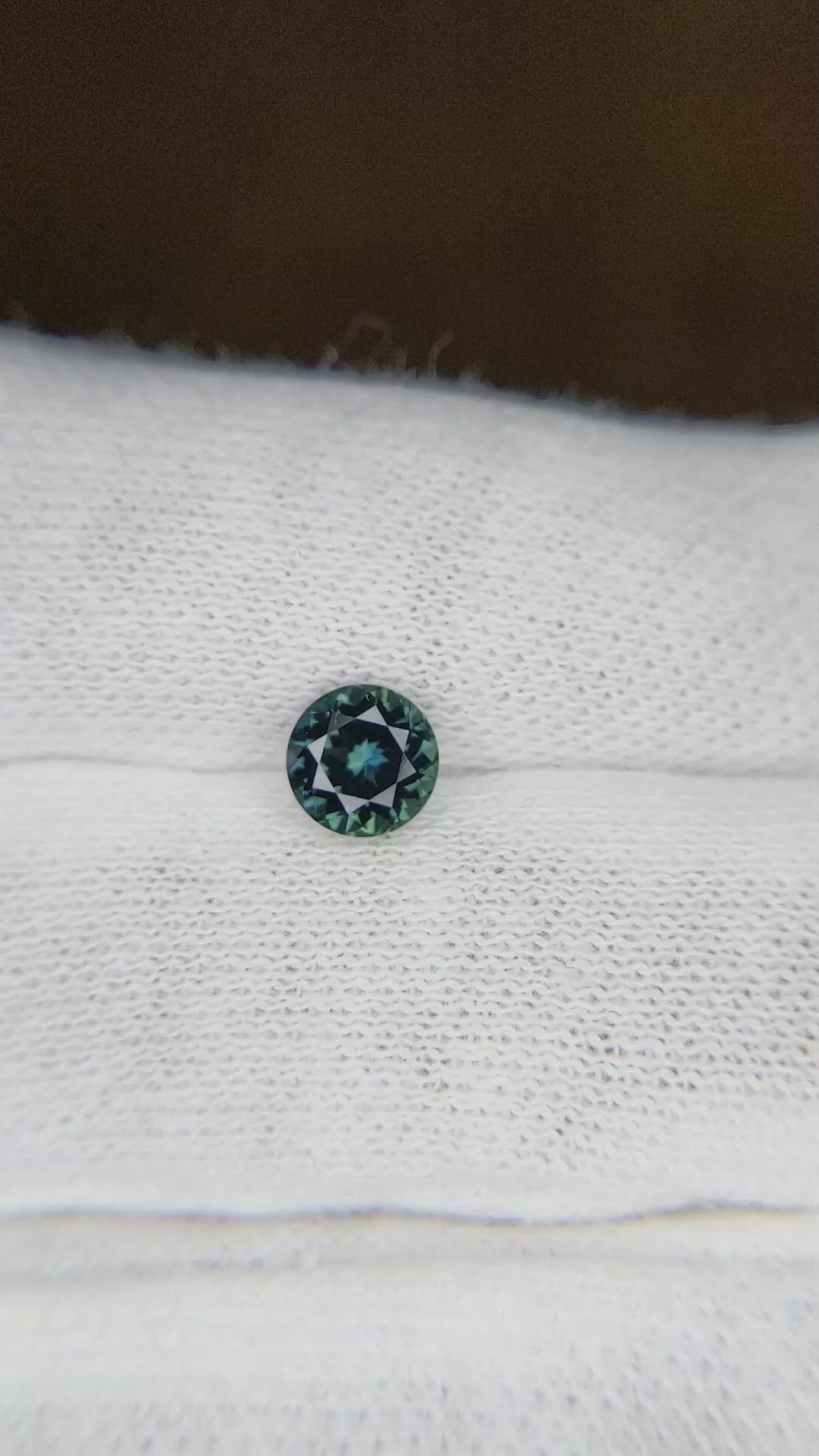 0.91 Ct. Greenish Blue Sapphire from Australia Size Video