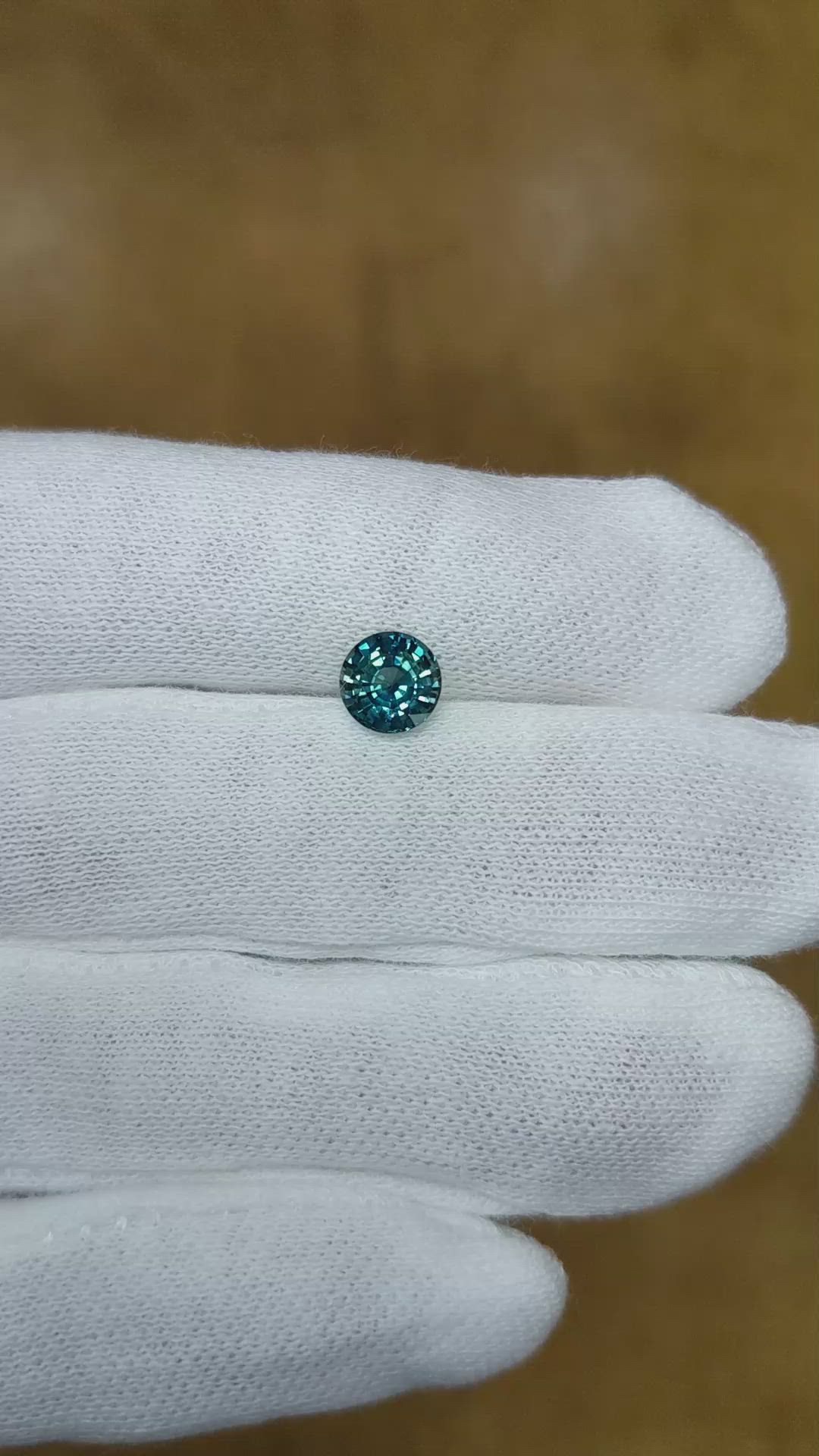 1.33 Ct. Greenish Blue Sapphire from Ceylon (Sri Lanka) Size Video