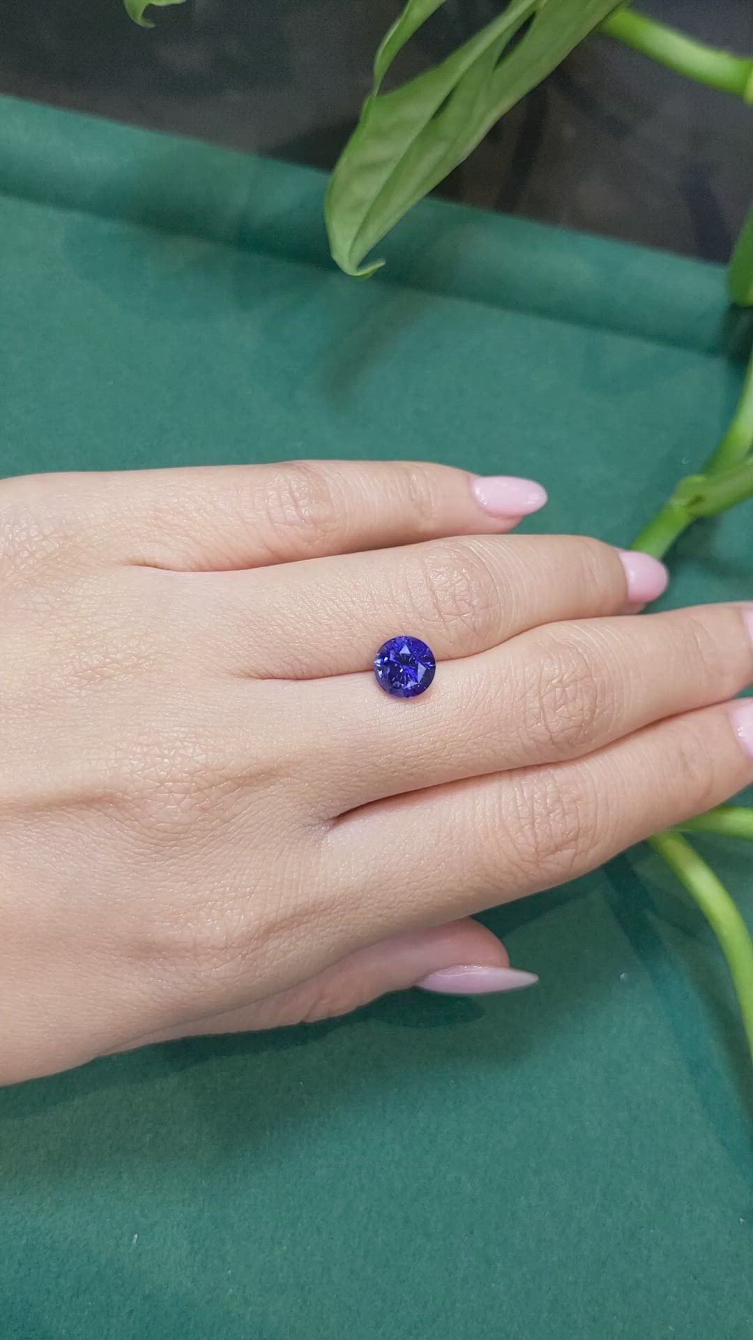 2.50 Ct. Blue Sapphire from Ceylon (Sri Lanka) Size Video