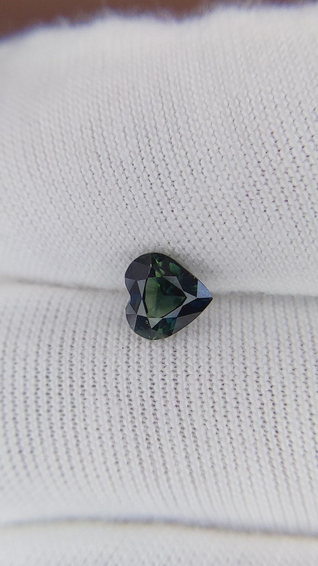 0.89 Ct. Bluish Green Sapphire from Africa Size Video