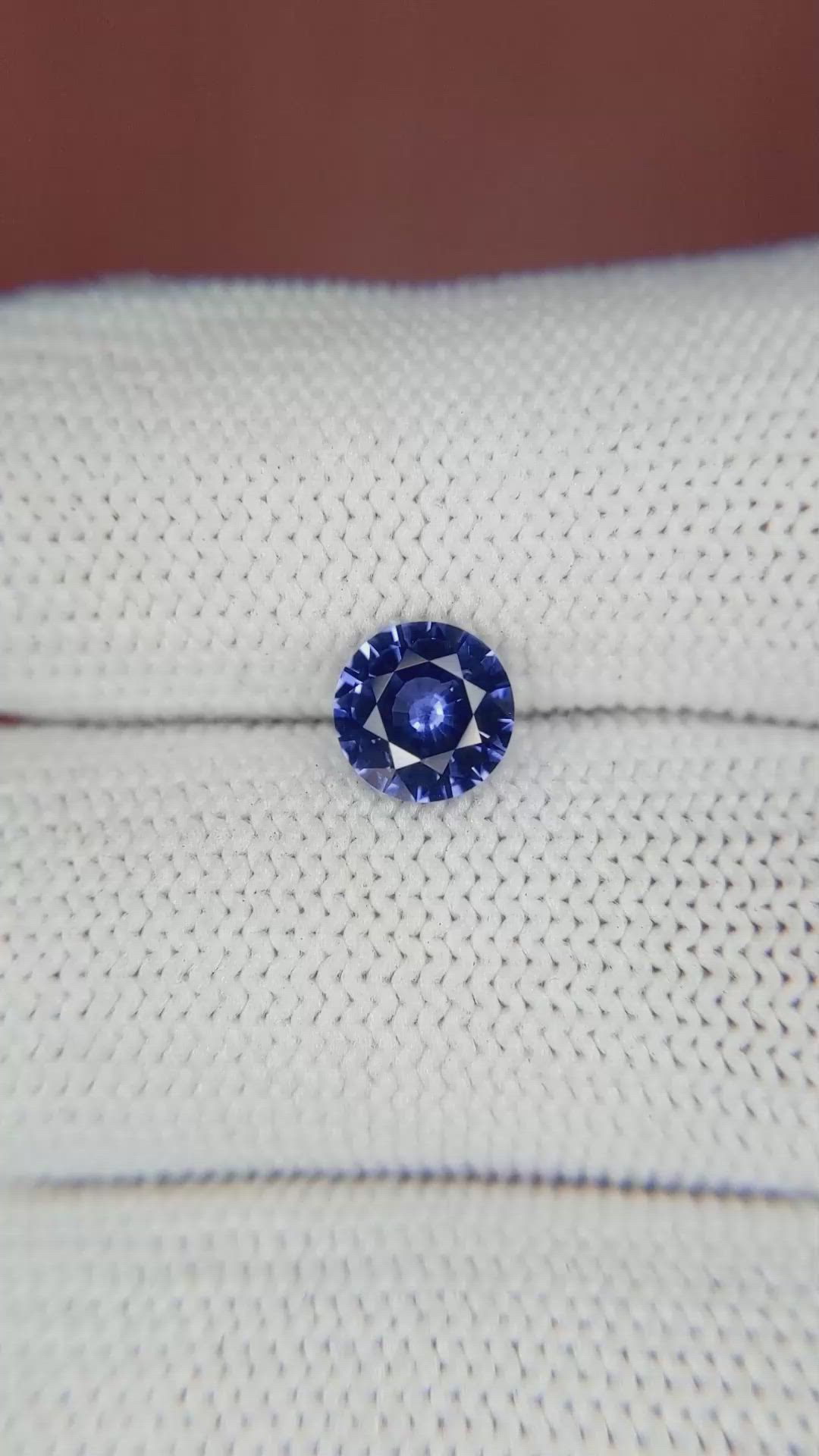 1.17 Ct. Blue Sapphire from Ceylon (Sri Lanka) Size Video